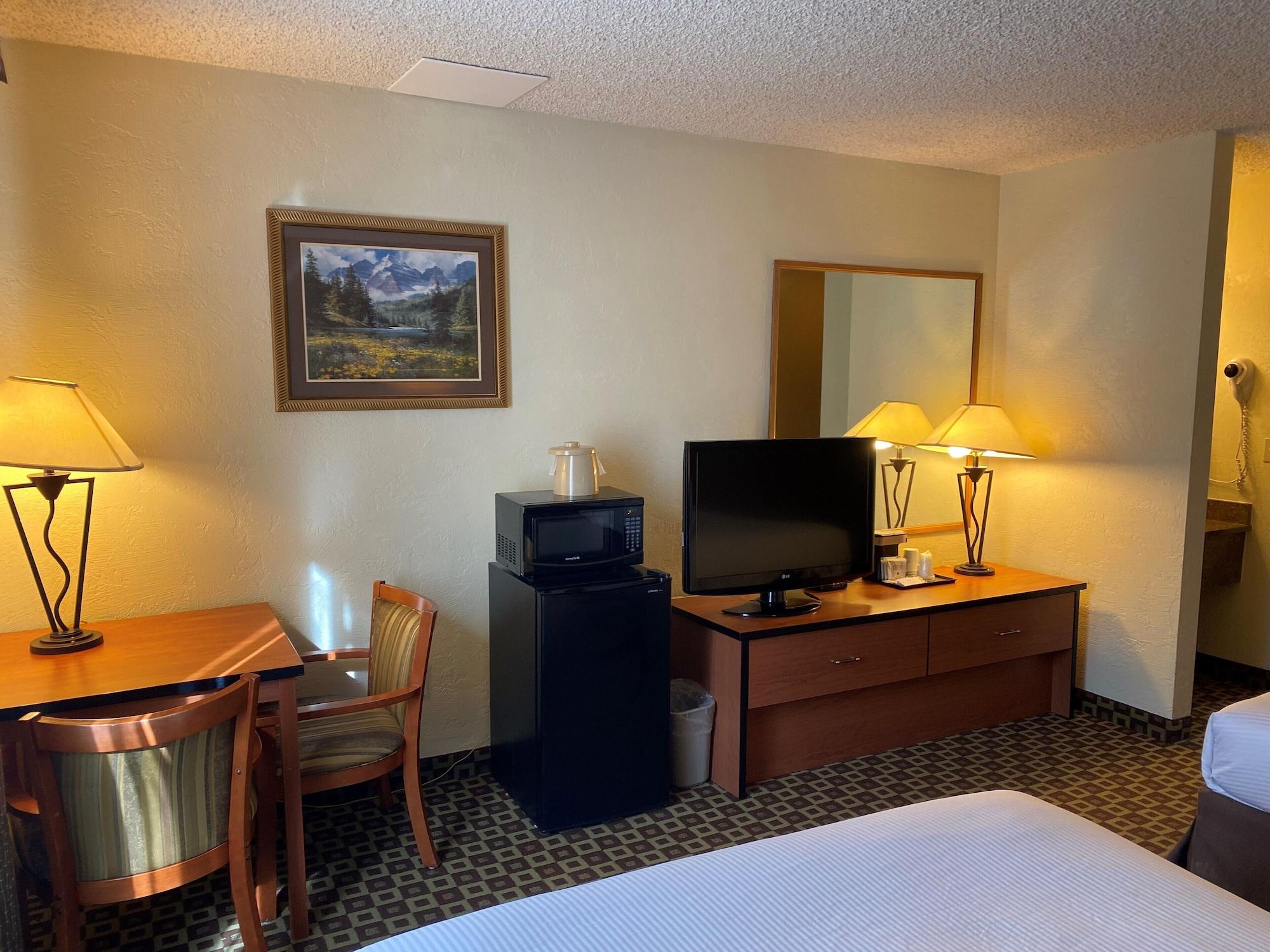 Ac By Marriott Colorado Hotel 2*