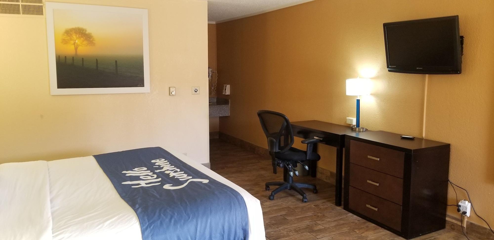 Hotel Days & By Wyndham