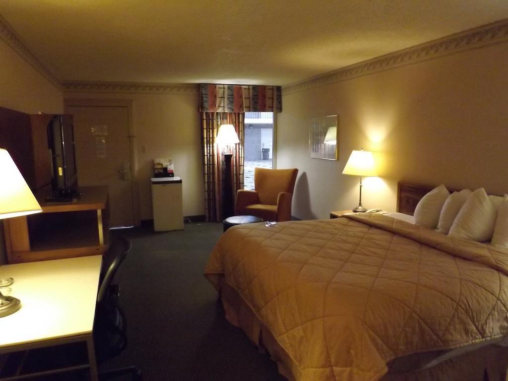 Greenwood Hotel