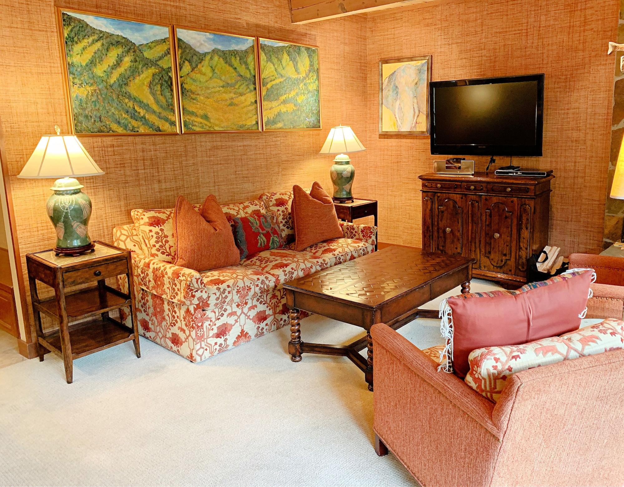 Square Condominium Hotel Aspen
