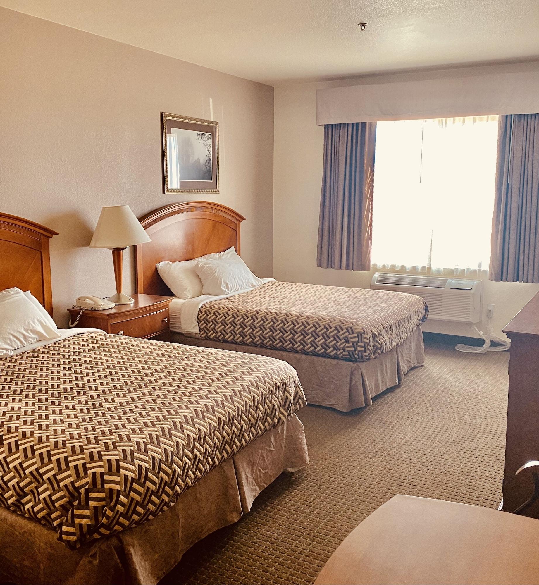 A Riverside Hotel 3*