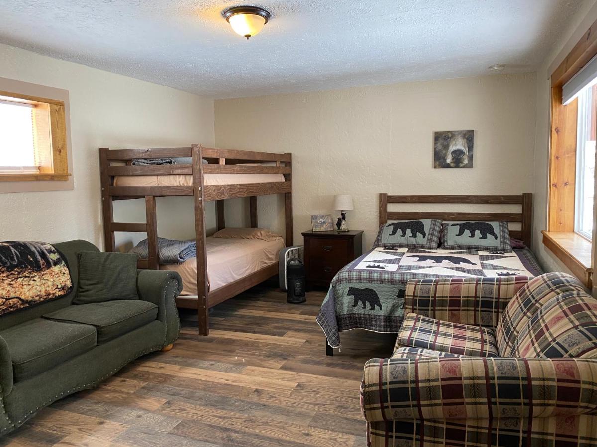 Stoney River Inn 2*