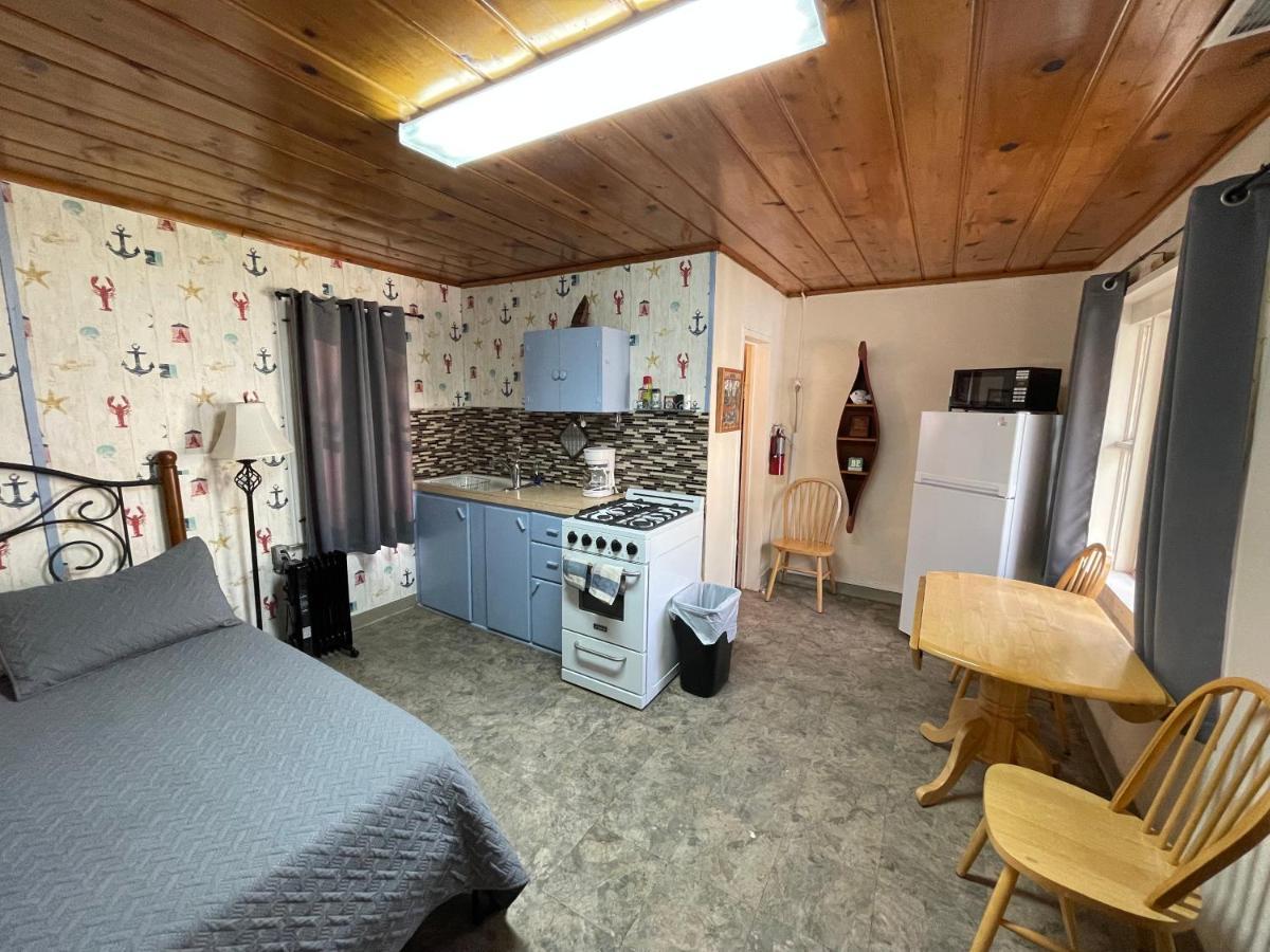Stoney River Inn 2*
