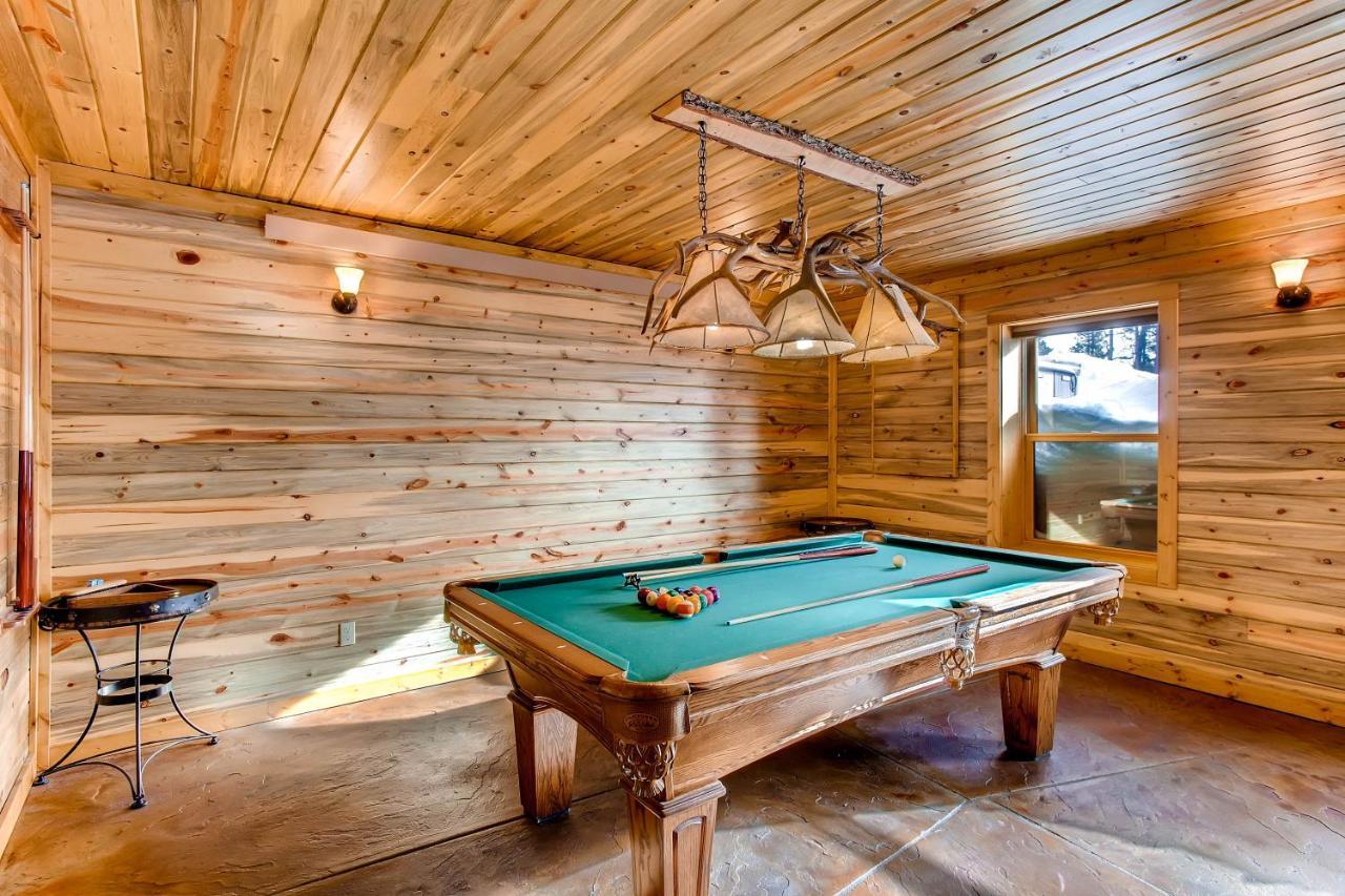 Pure Luxury With Hot Tub, Pool Table And Sauna Wet Bar - Chessetts Holiday home
