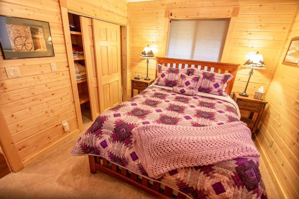 Beautiful Relaxing In Warm Springs Ranch - Misty Mountain Hideaway