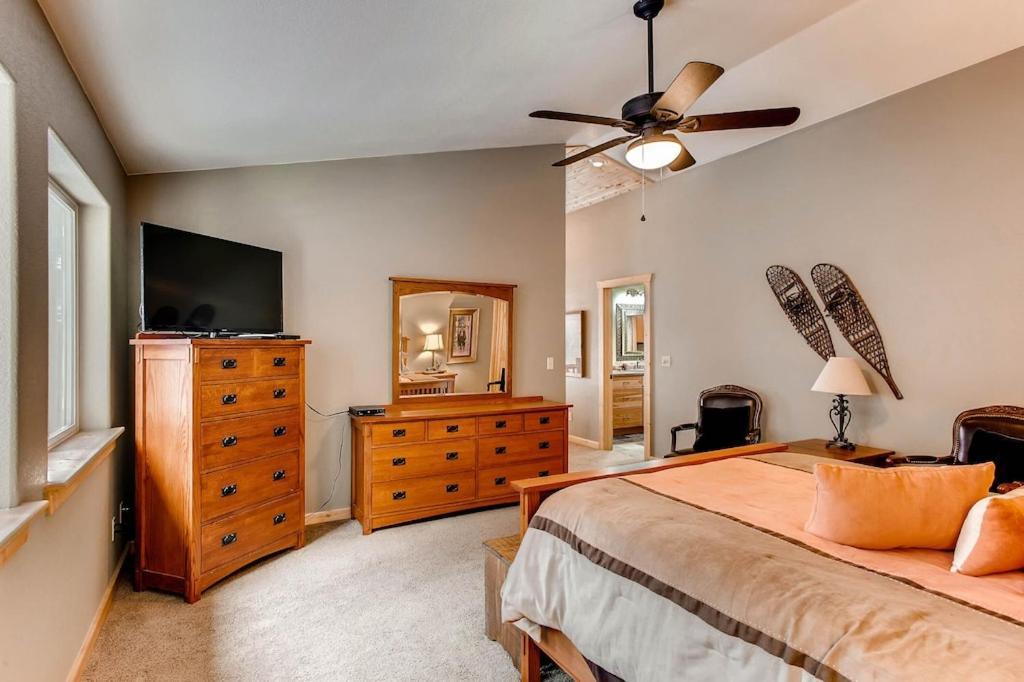 Immaculate & Private Mountain With Hot Tub - Sugar Pine Casa de férias *