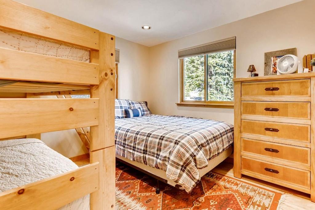 Lovely With Great Views And Private Hot Tub - Porcupine Slopes Holiday home