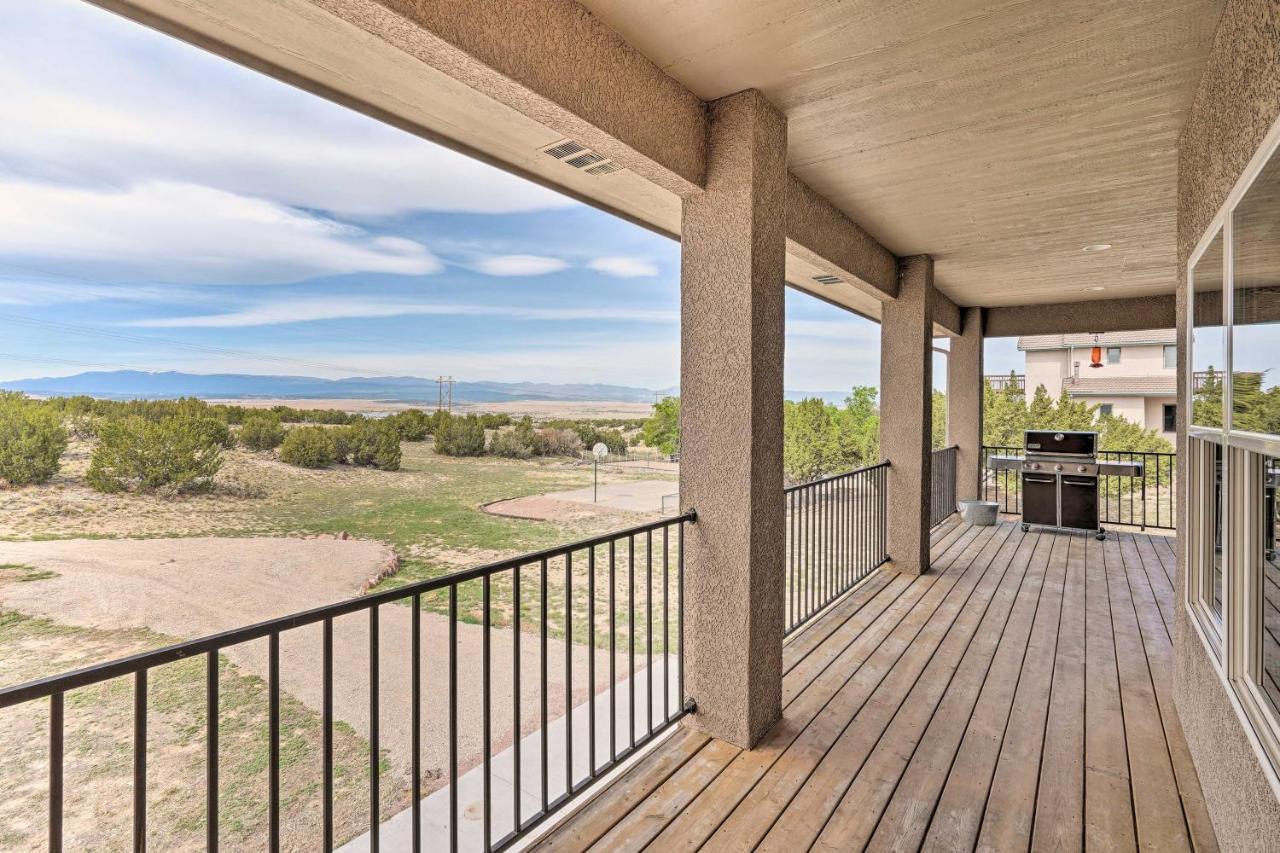 West - Full Deck And Near Reservoir *