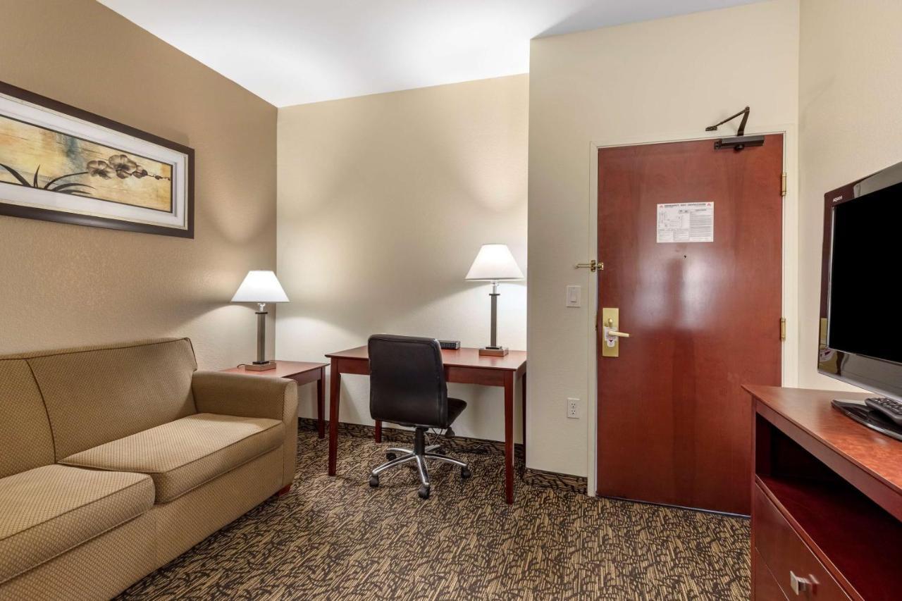 Western Boulder Hotel Louisville