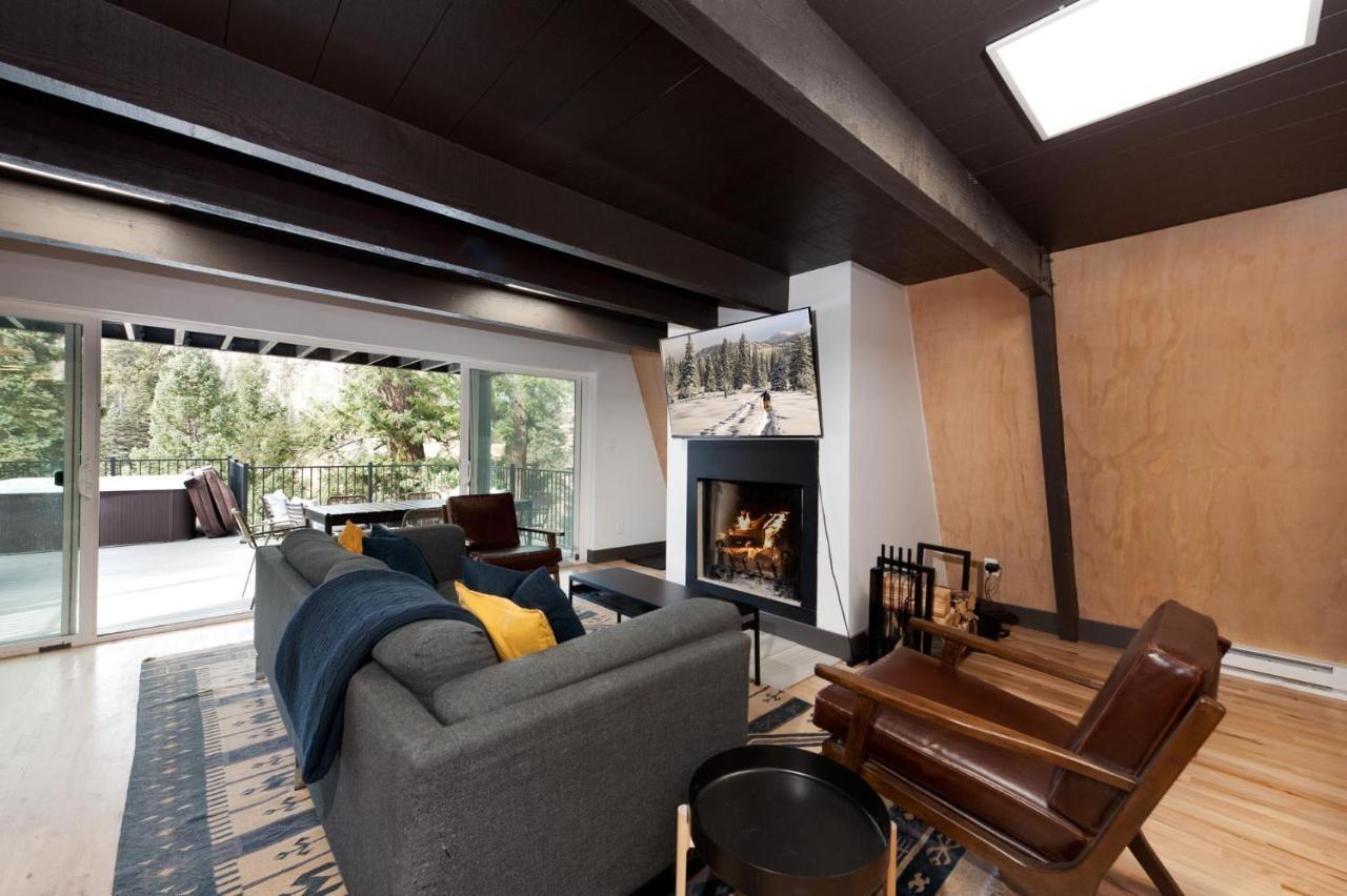 49330 Highway 550 Holiday home *