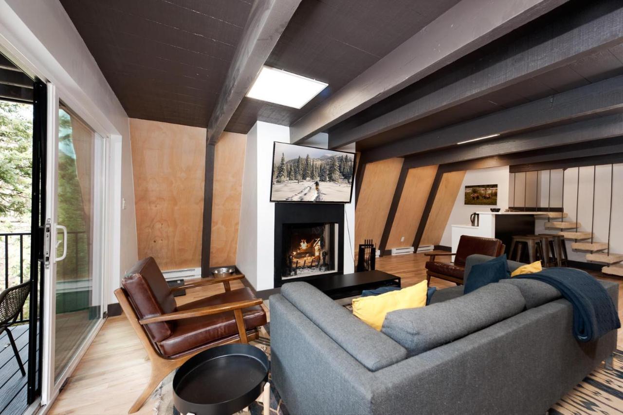 49330 Highway 550 Holiday home