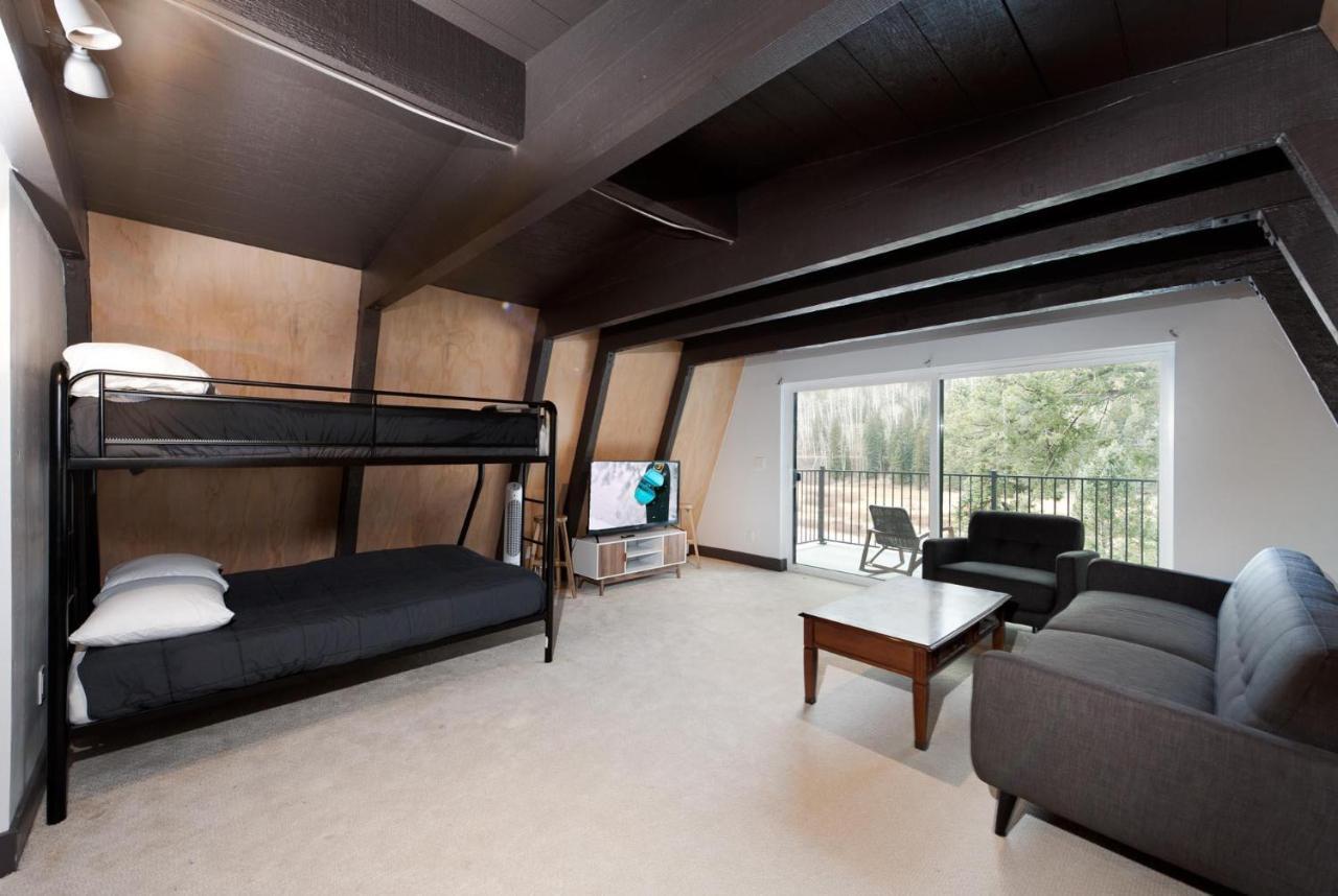 Holiday home 49330 Highway 550