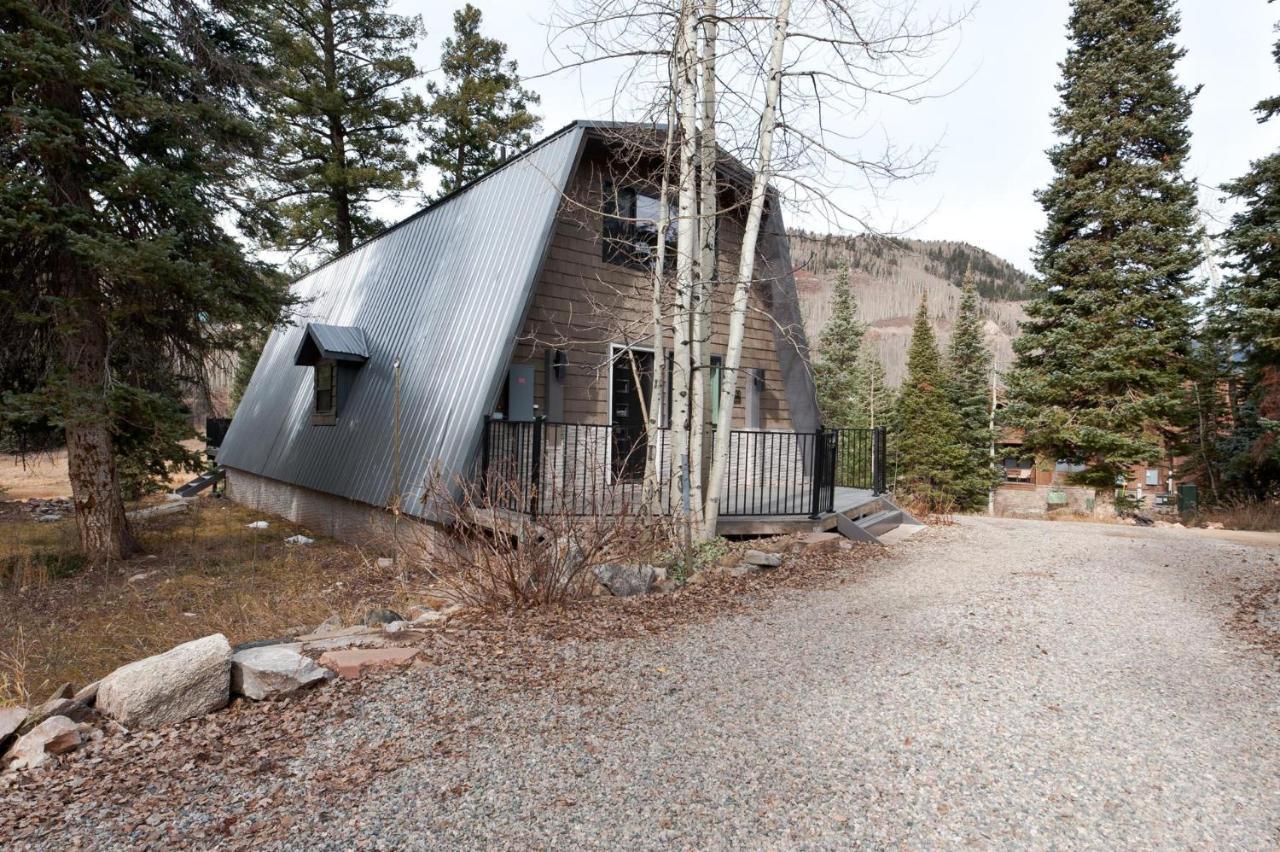 49330 Highway 550 *