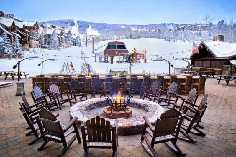 Bachelor Gulch Ritz-carlton 2 Bedroom Mountain With In, Out Access, Hot Tub, And Full Service * Avon