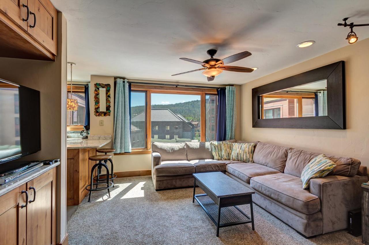 Peak 9 Of Dreams Apartment *