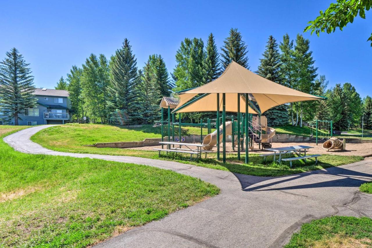 Peaceful With Mountain Views!
