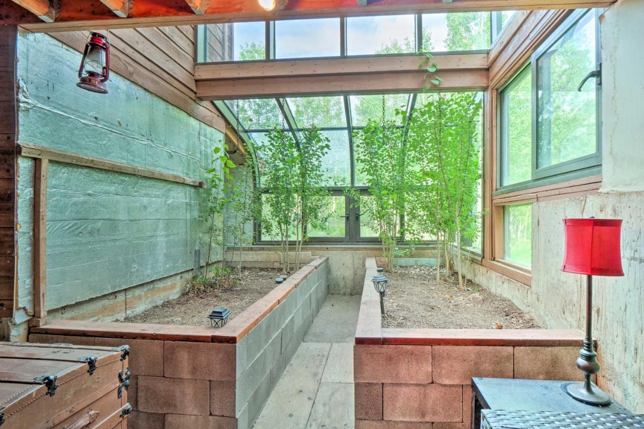 Roomy With Pool Table Ski, Hike, And Fish! Holiday home Alma