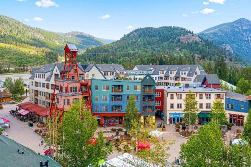 Mountain View At River Run Village Apartment *