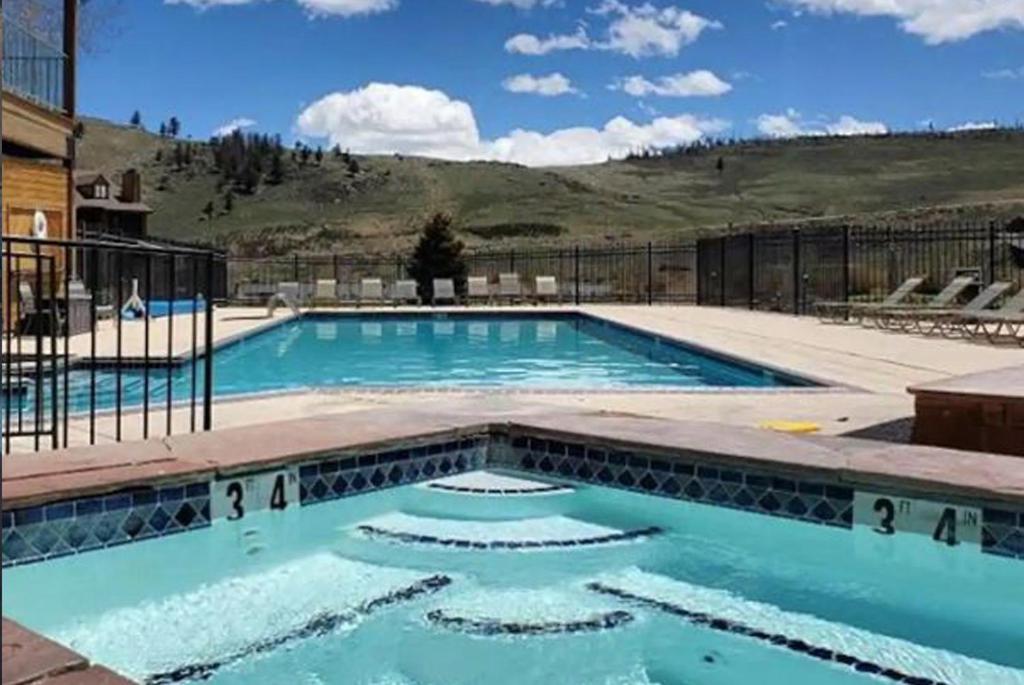 K-suite-mt View-resort-pool-hot Tub-near Rmnp & Wp Aparthotel Granby