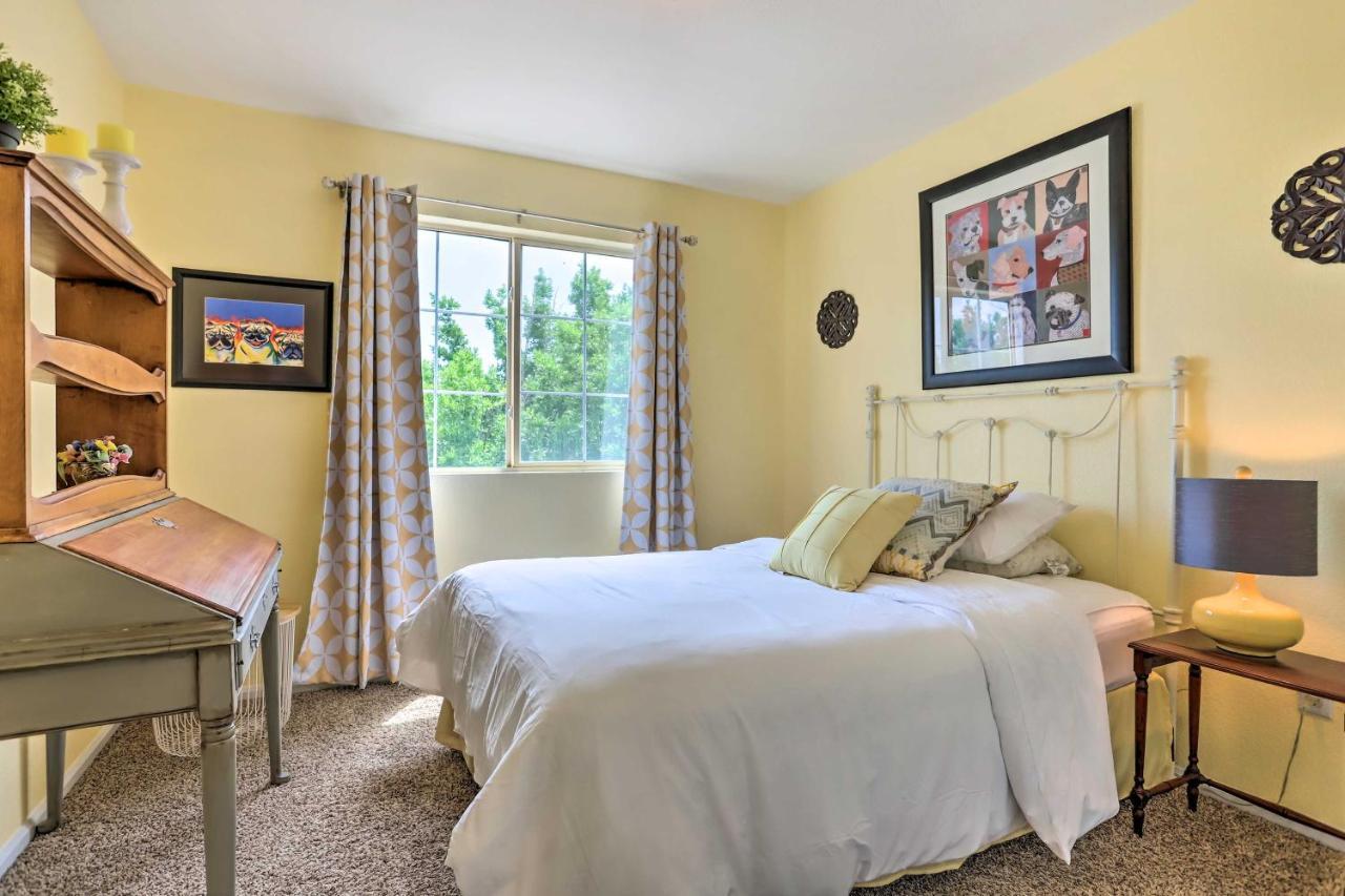 Holiday home Stunning Retreat About 14 Mi To Denver! *