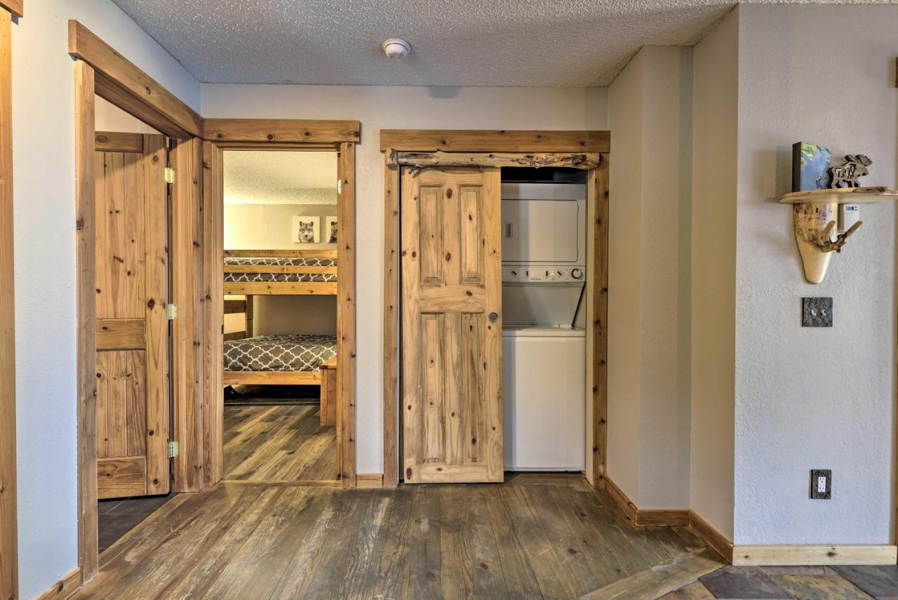 Ski-inandski-out With Indoor Hot Tub! Apartment