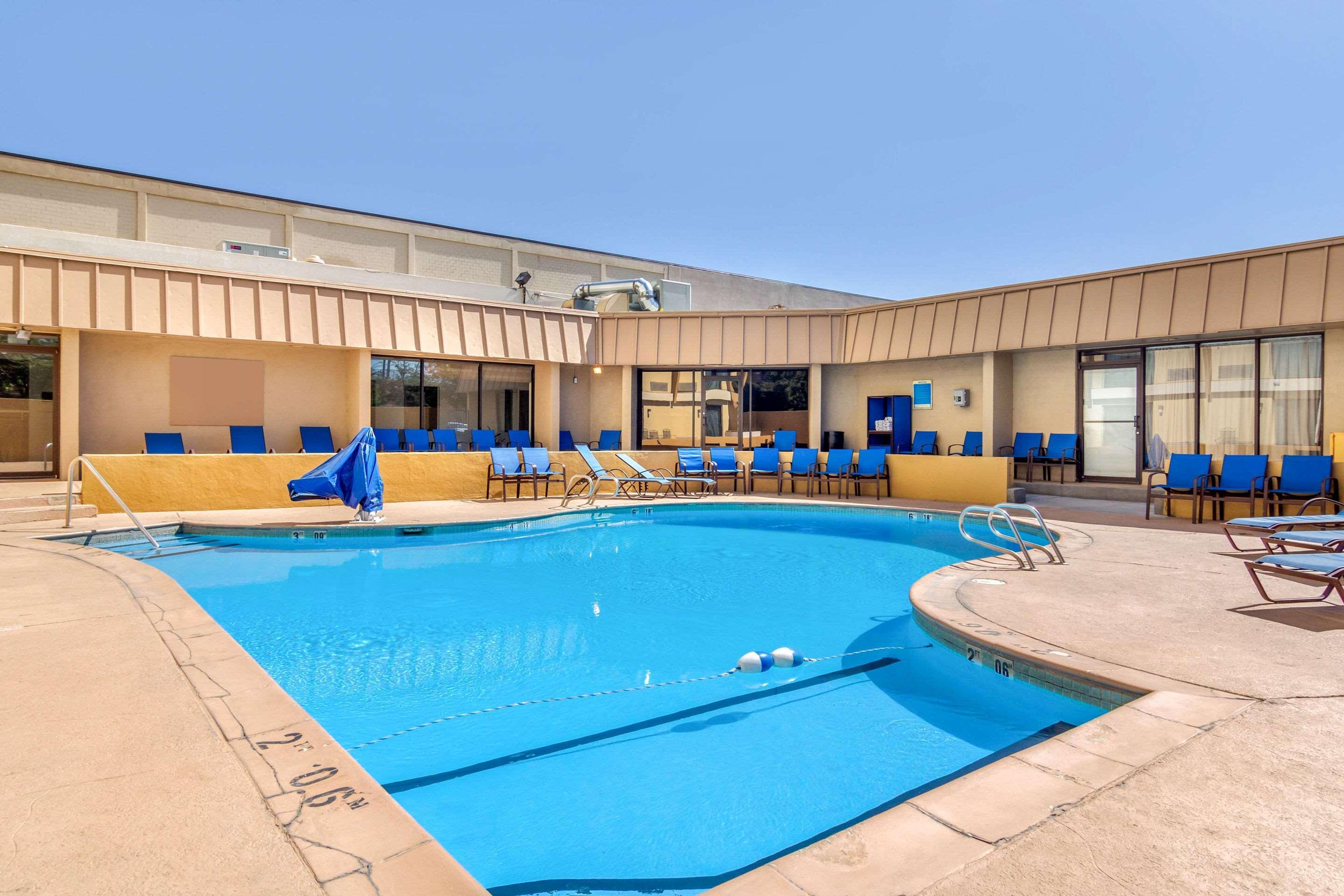 Central Inn Hotel Denver