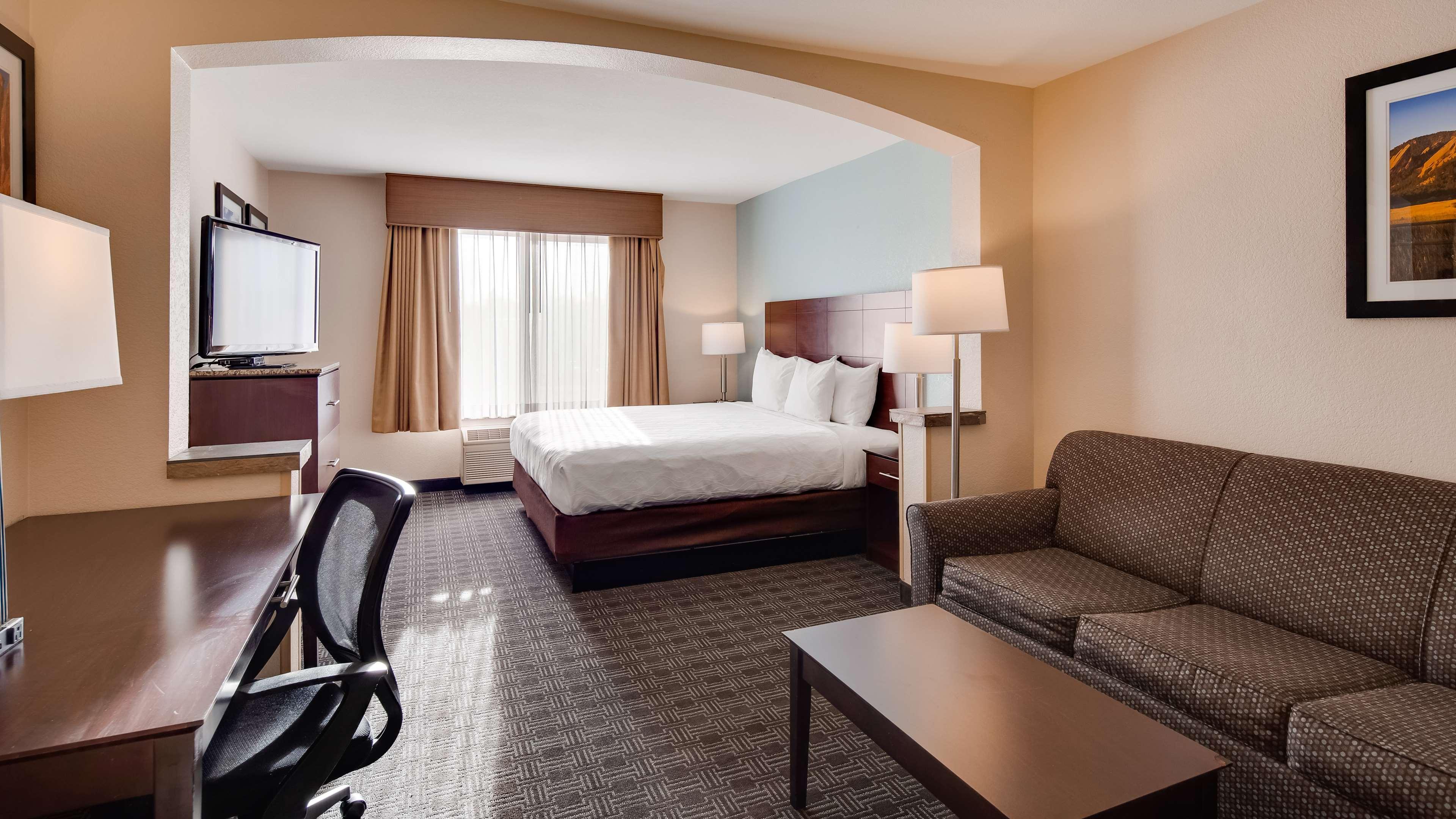 Best Western Plus Gateway & - Aurora