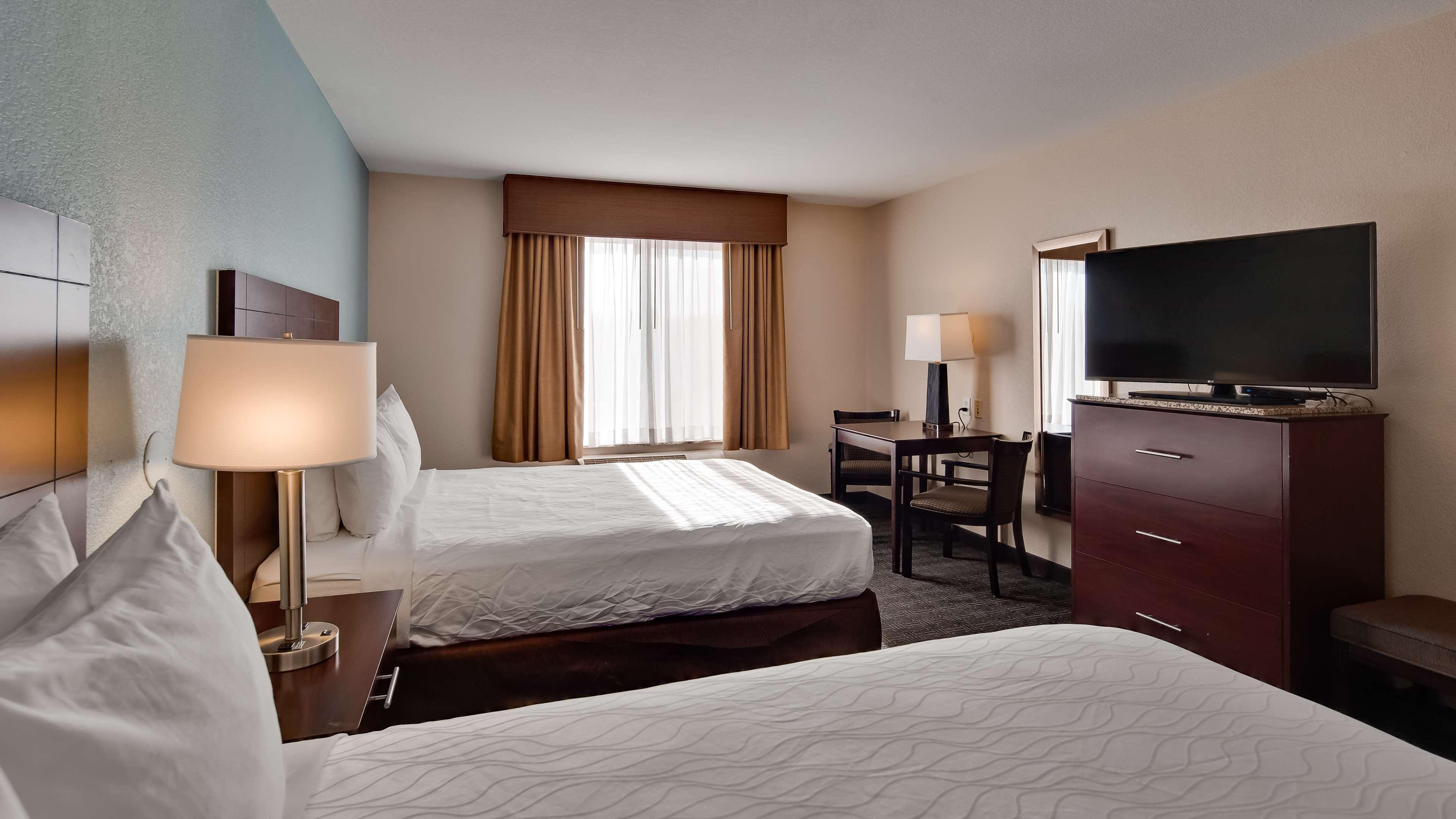 Best Western Plus Gateway & - 3*
