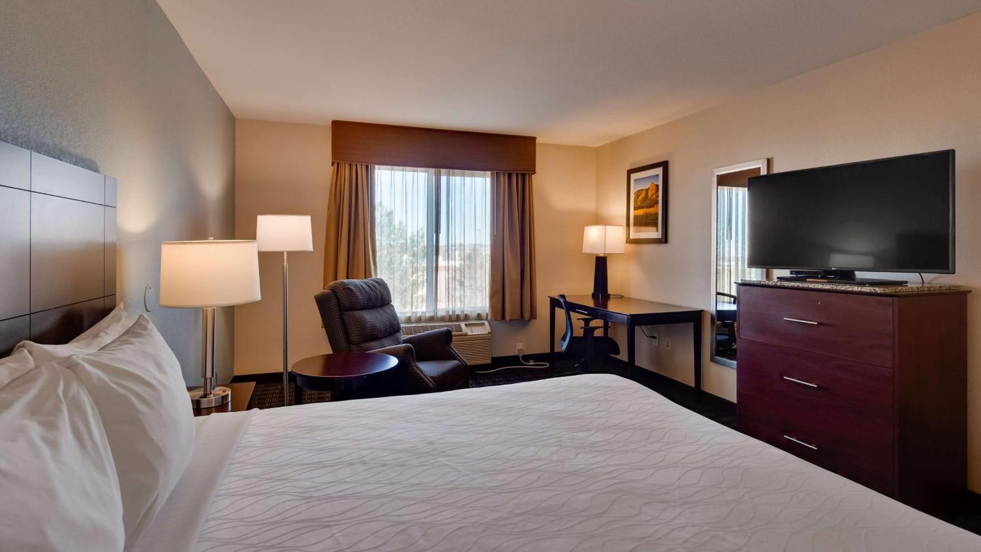 Hotel Best Western Plus Gateway & - Aurora