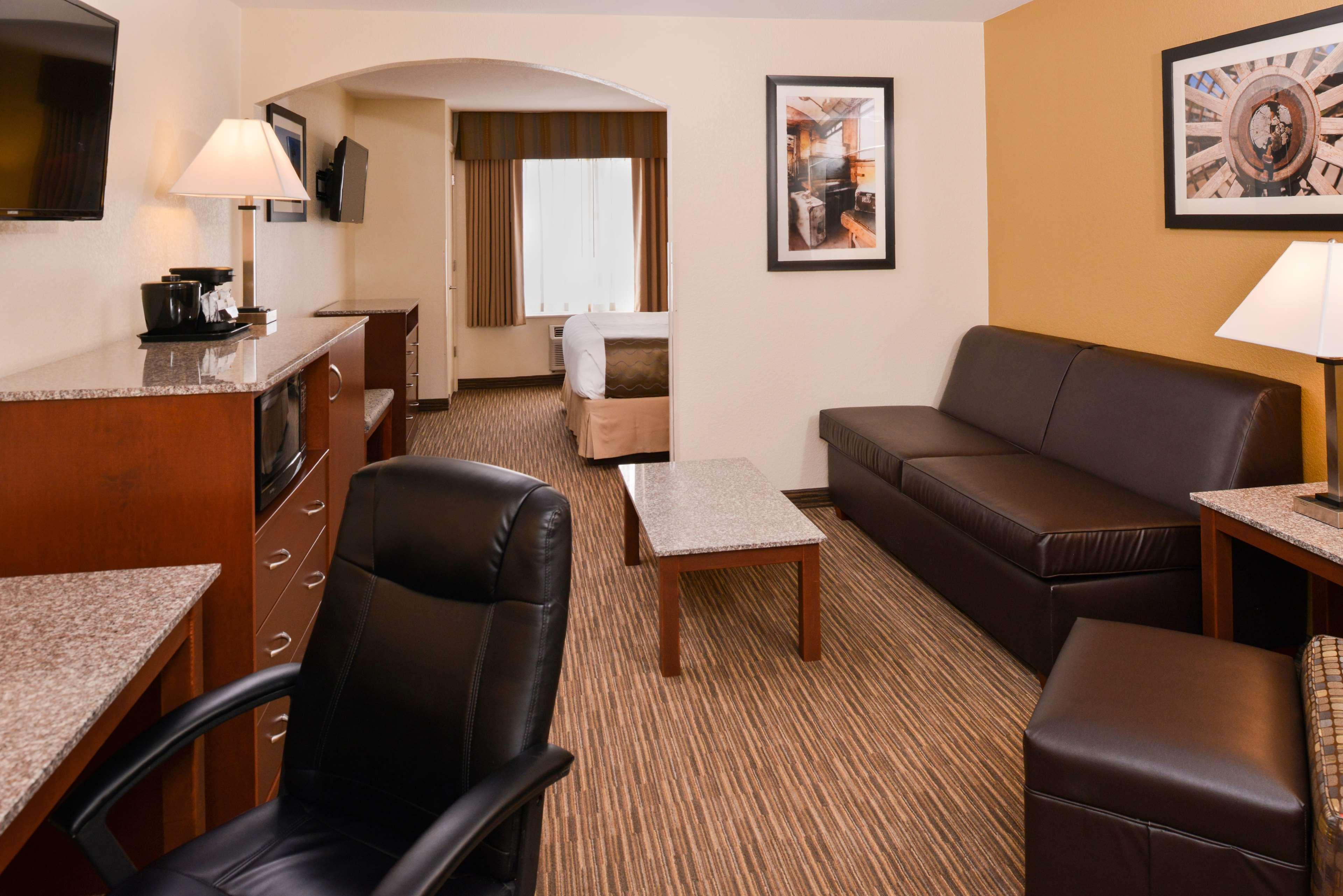 Best Western Executive &