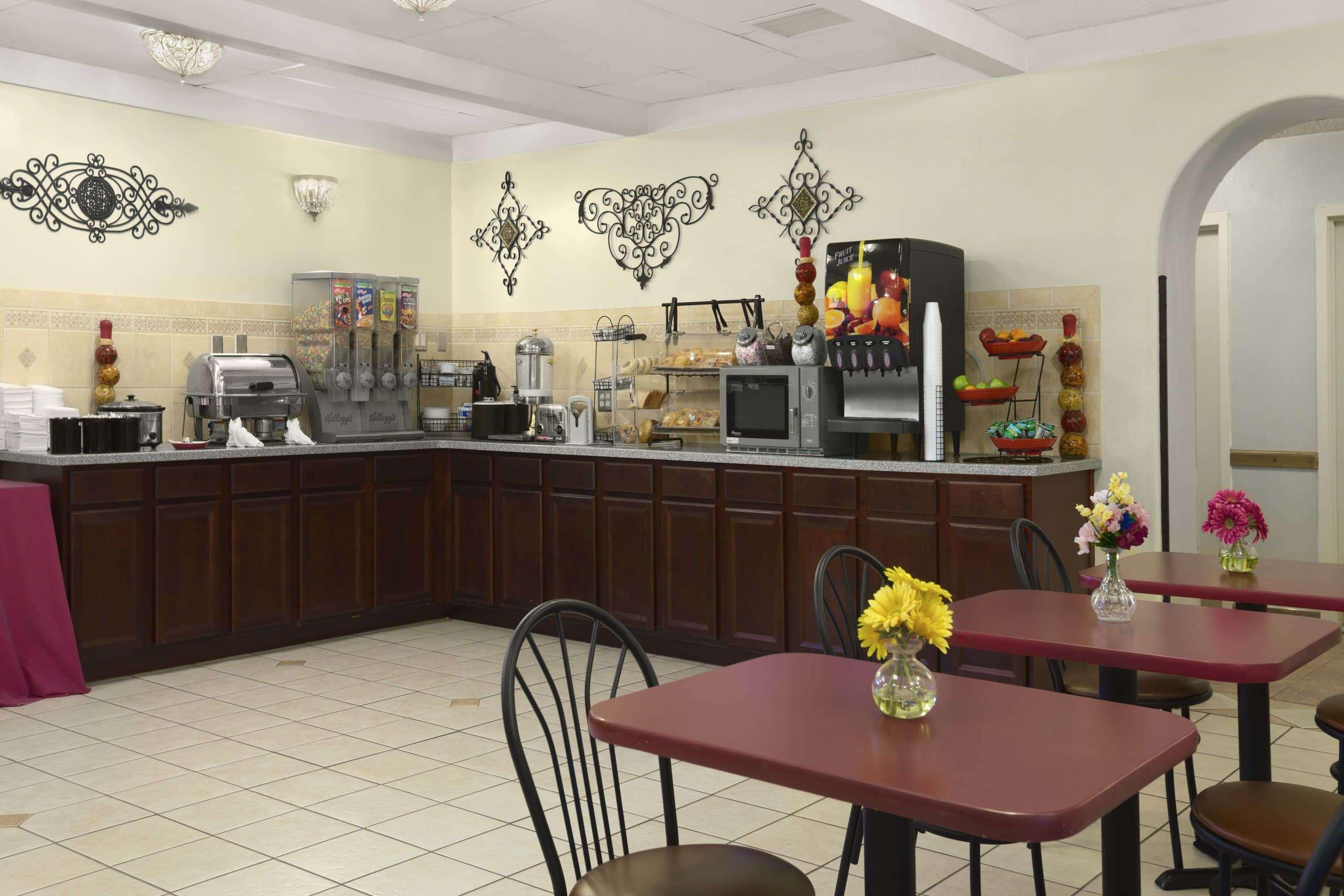 Ramada By Wyndham 3*