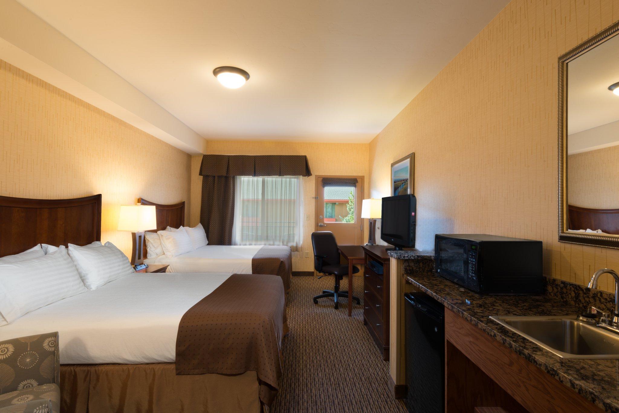 Holiday By Ihg Hotel