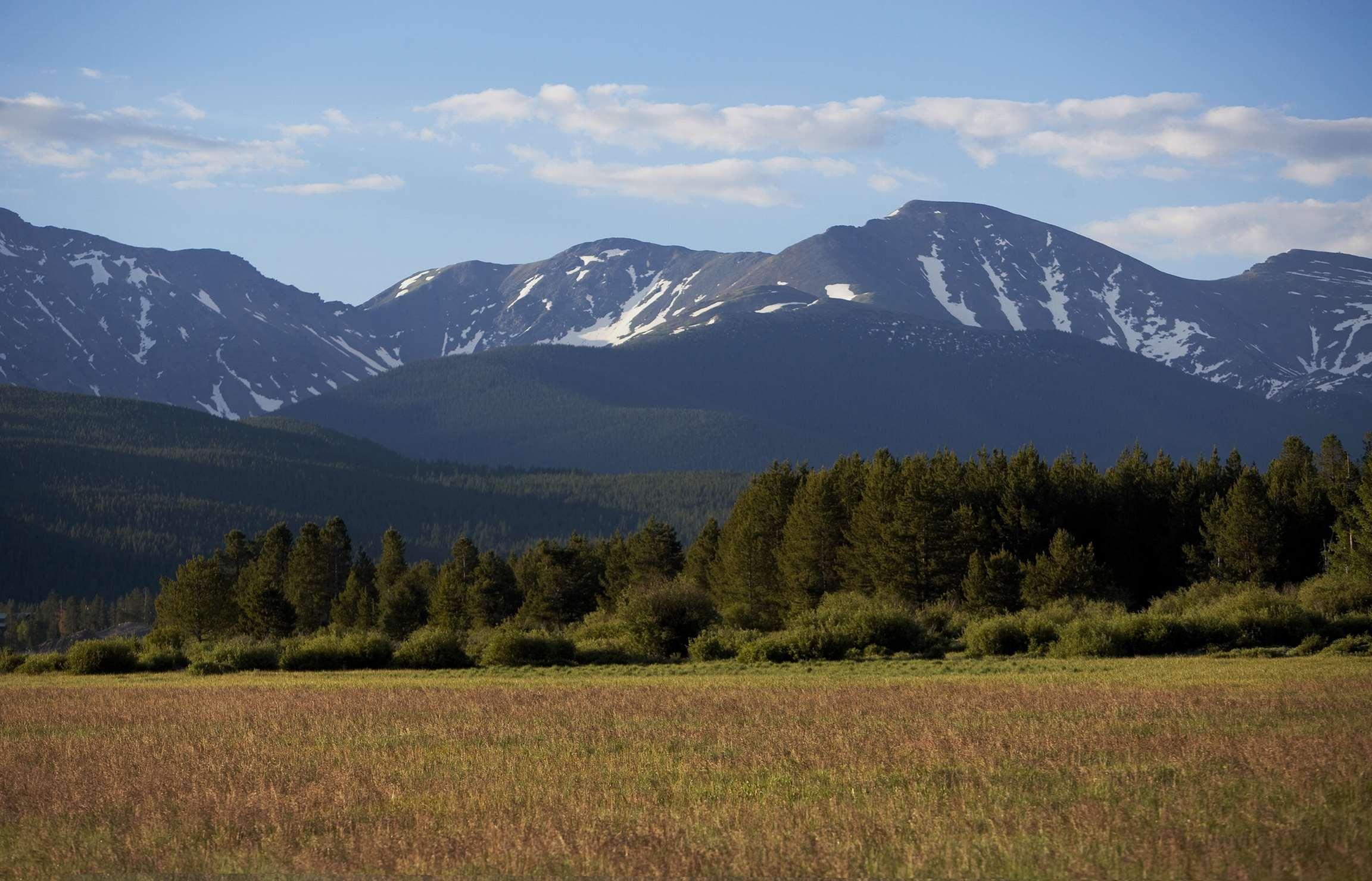 Western Alpenglo Winter Park
