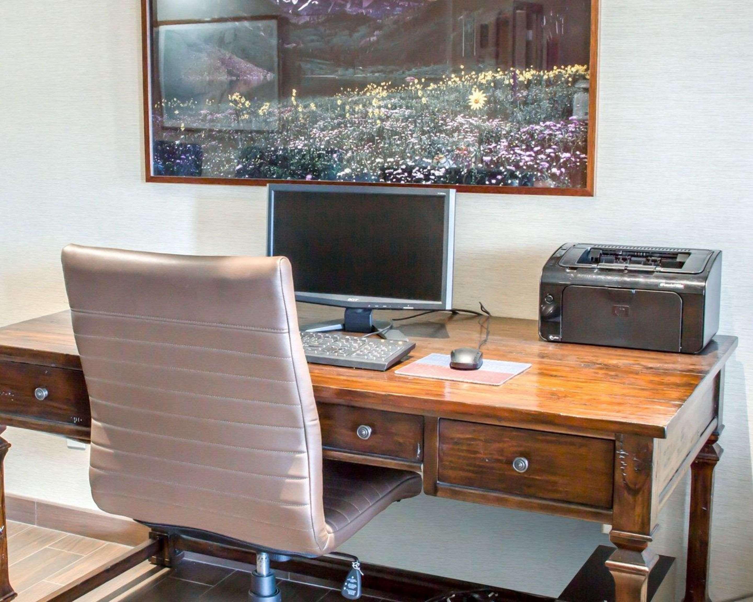 Hotel Comfort & On The Roaring Fork