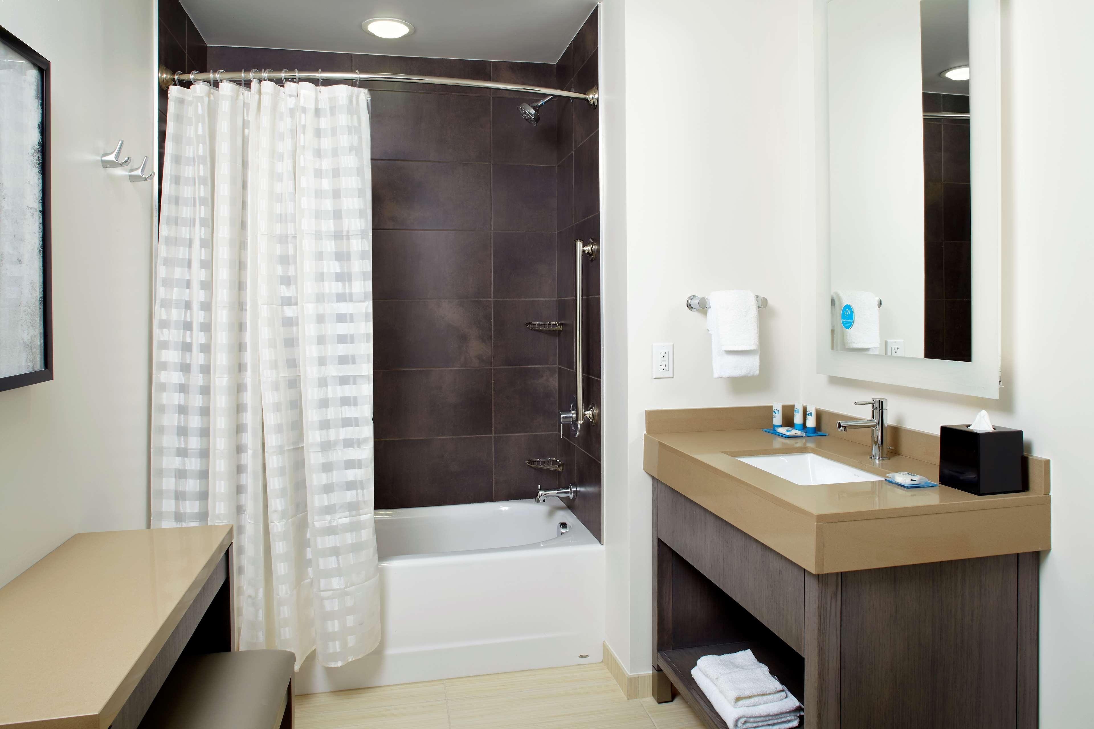 Hyatt House Denver Belmar
