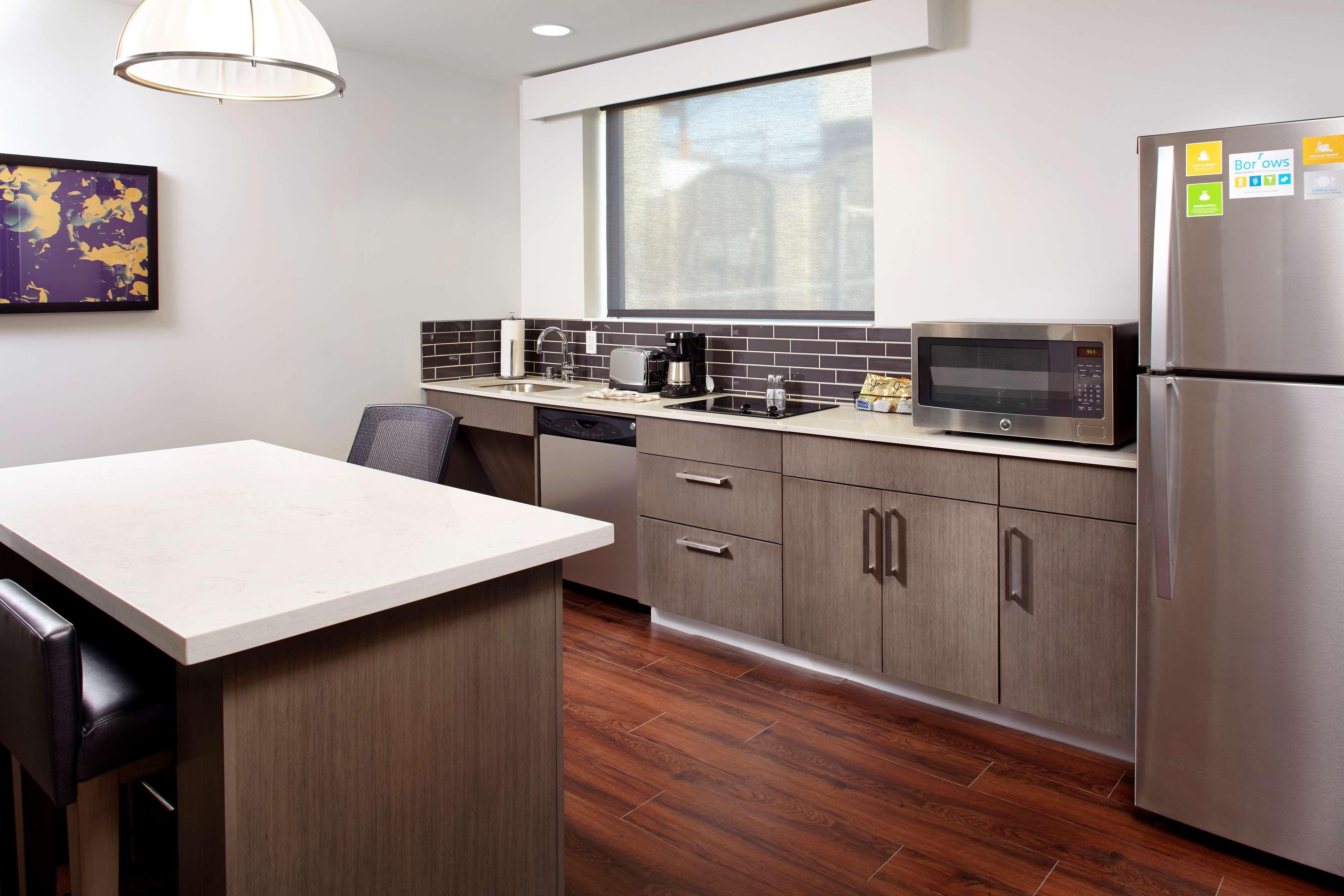 Hyatt House Denver Belmar Hotel