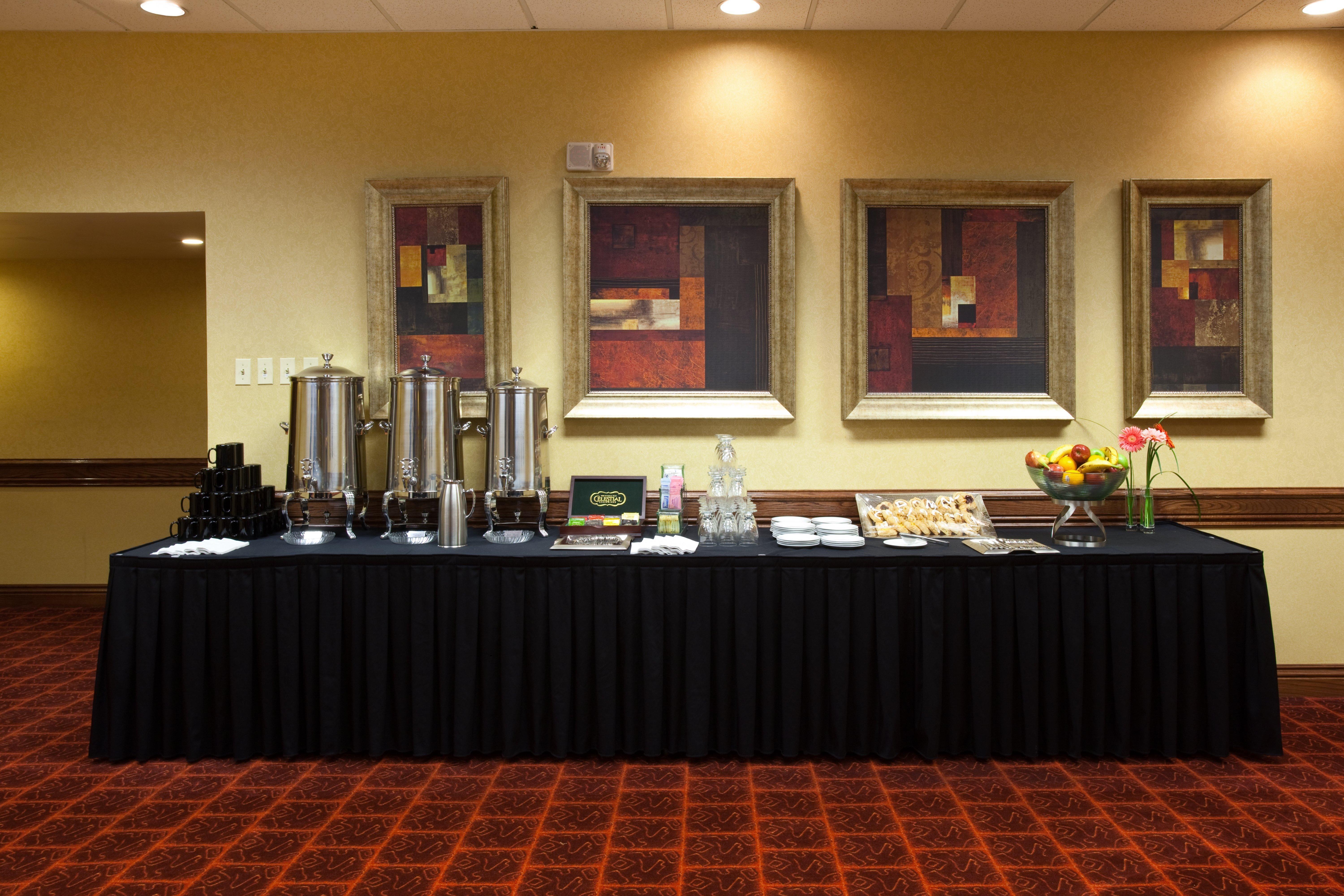 Crowne Plaza International Airport, An Ihg 3* DEN