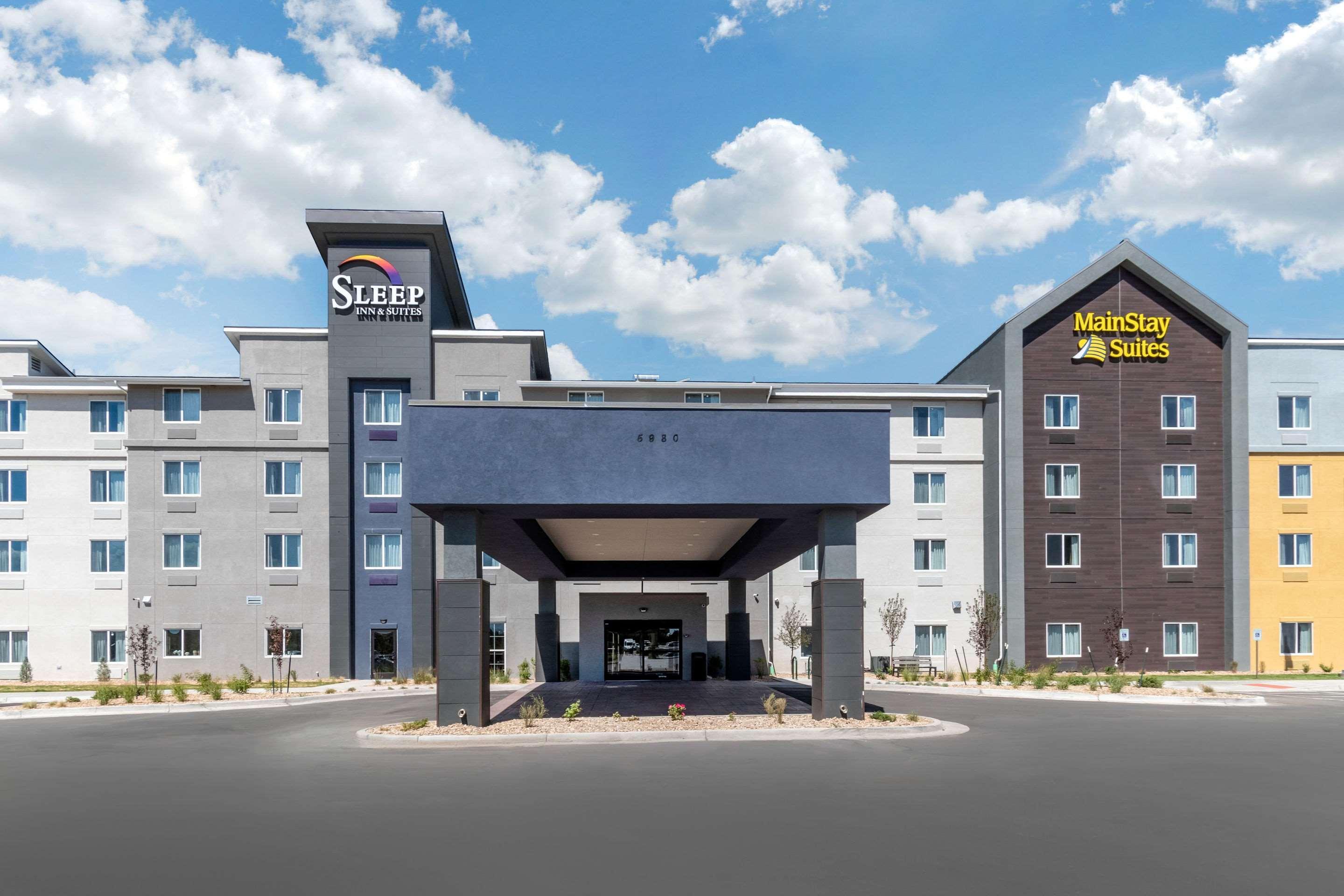 Mainstay International Airport Hotel