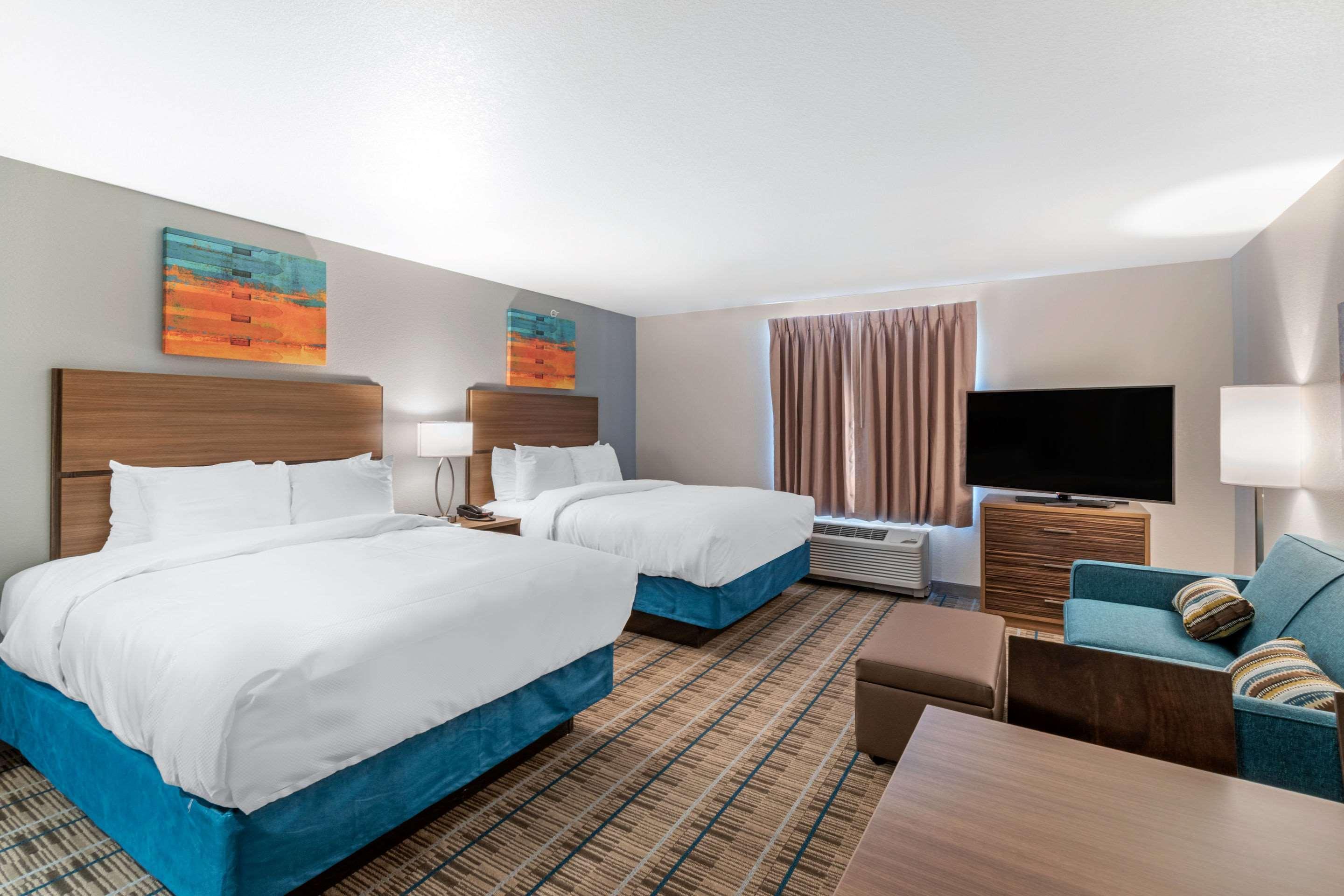 Hotel Mainstay International Airport 3*