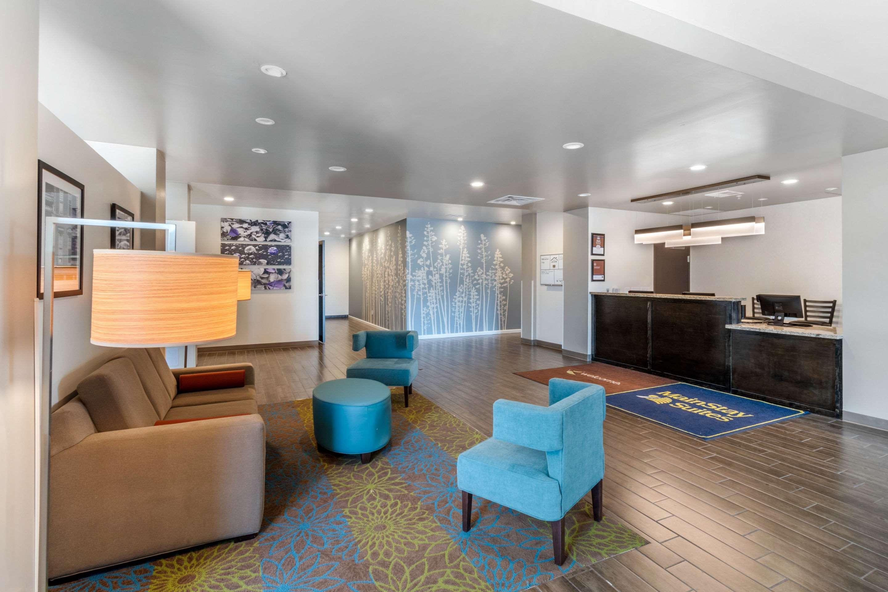 Hotel Mainstay International Airport
