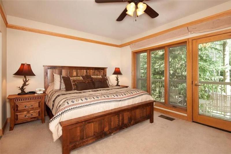 In 2 Bedroom At Chateaux Dumont *