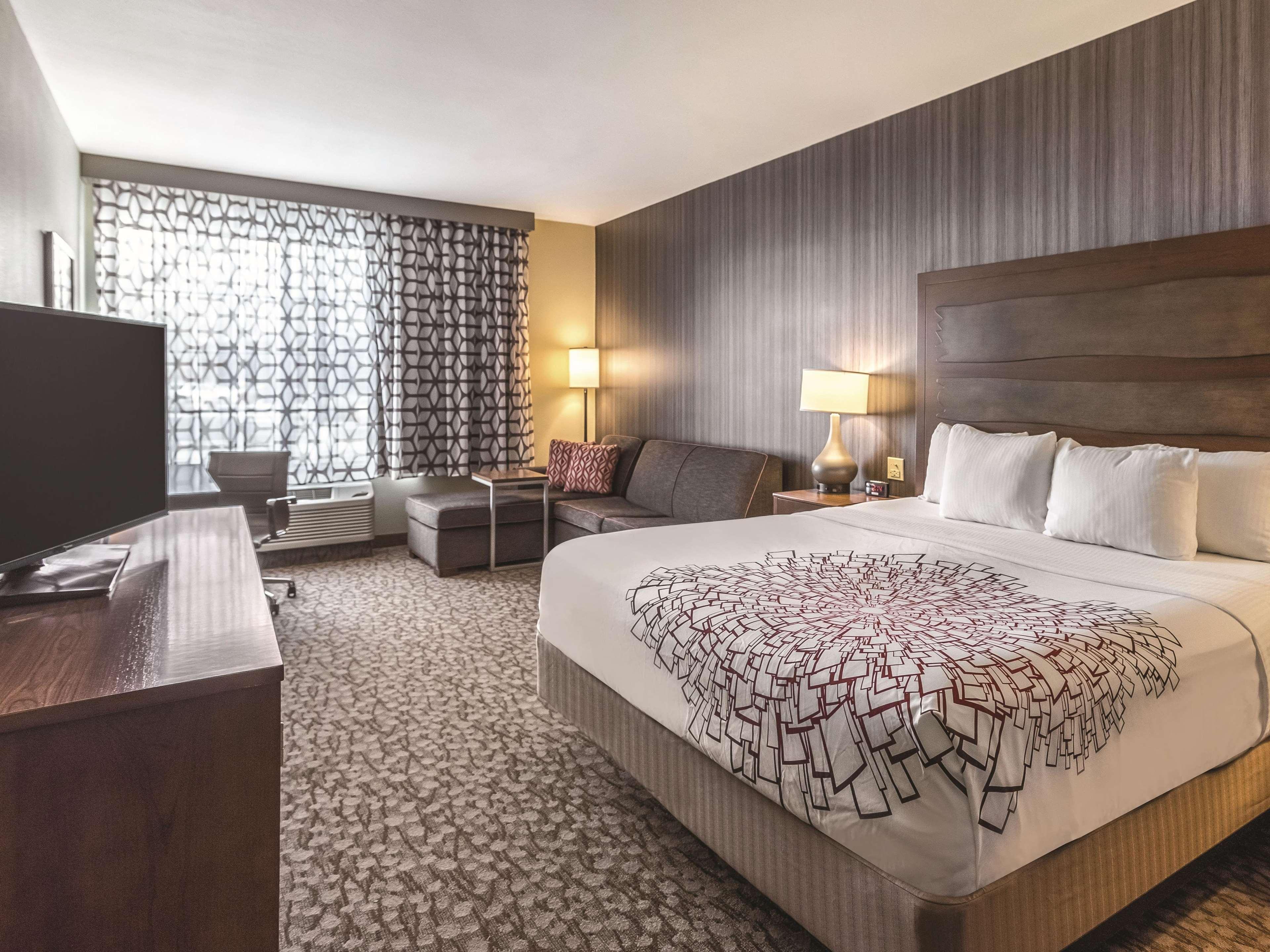 Hotel La Quinta By Wyndham 3*