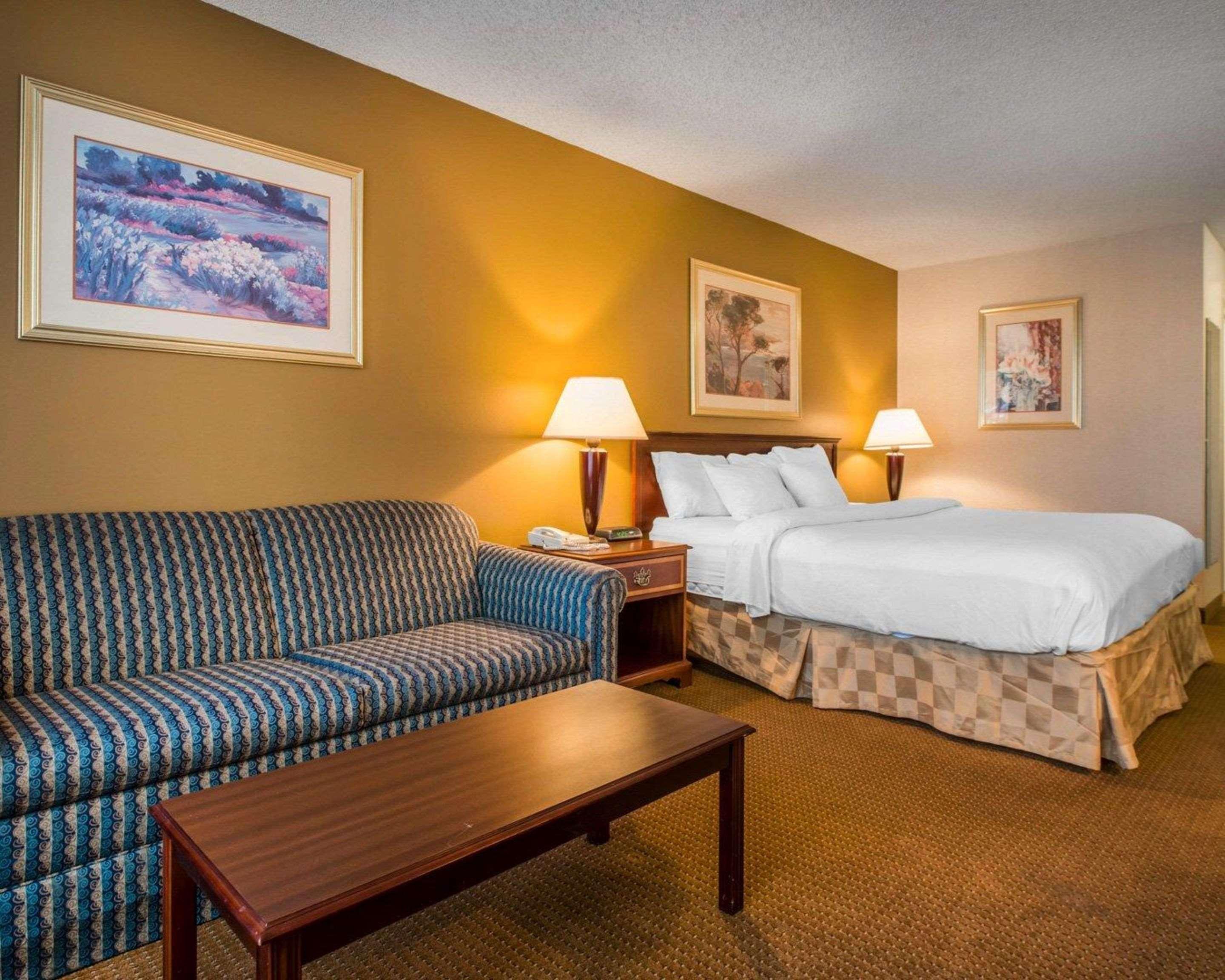 Clarion And Events Center North 3* Pueblo
