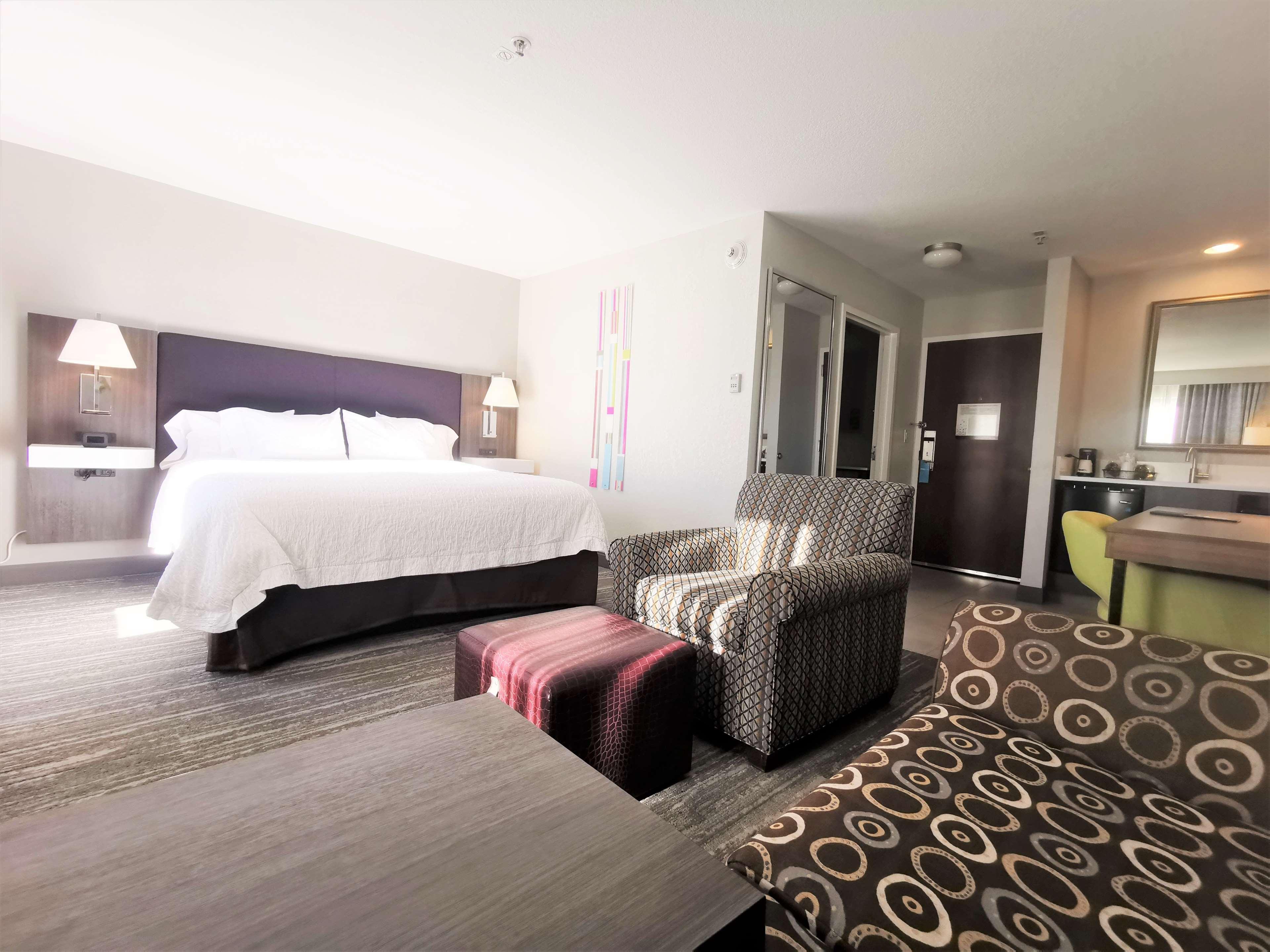 Hotel Hampton & Colorado Springs-air Force Academy/i-25 North 3*