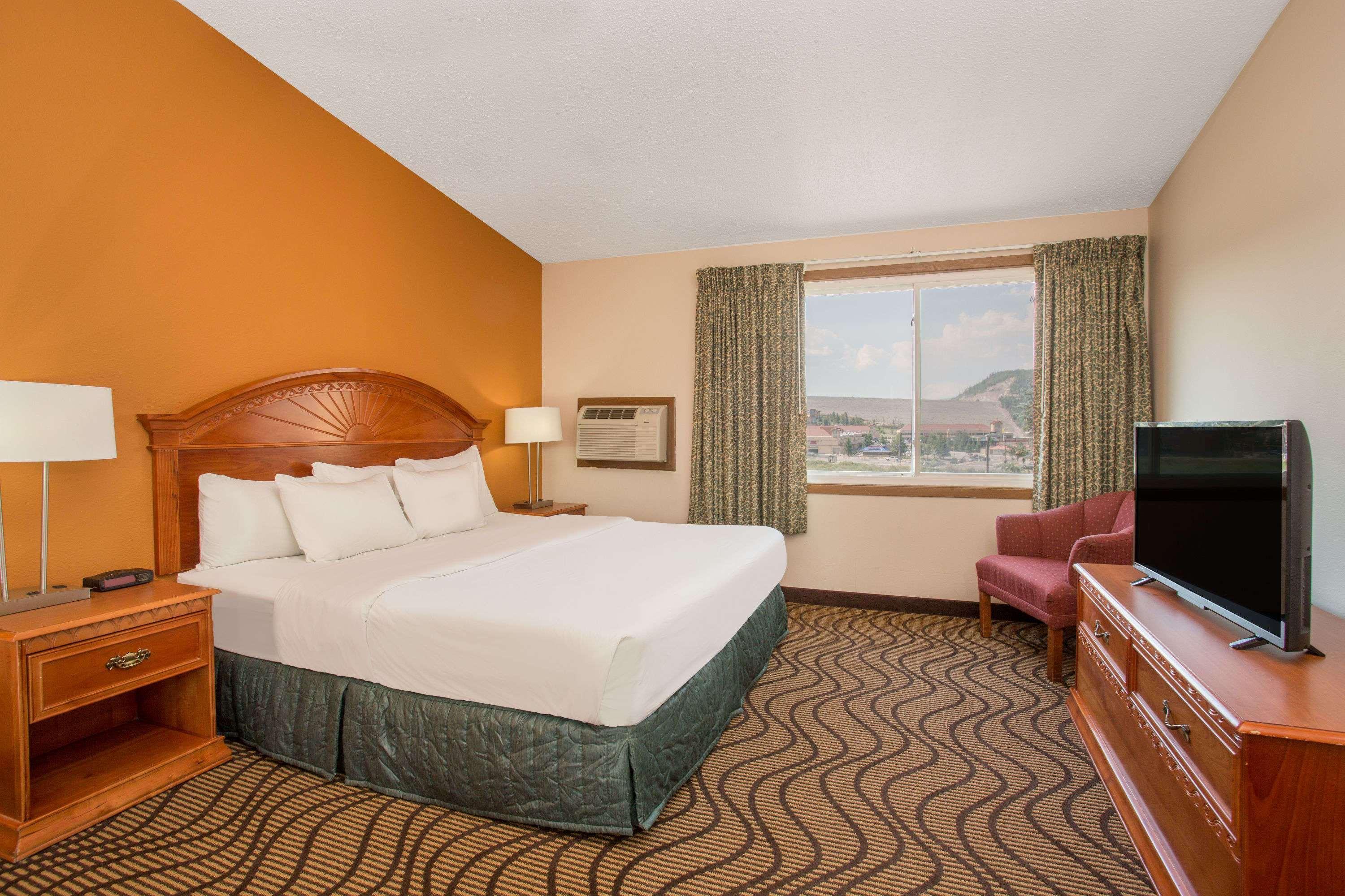 Days By Wyndham Hotel 2*