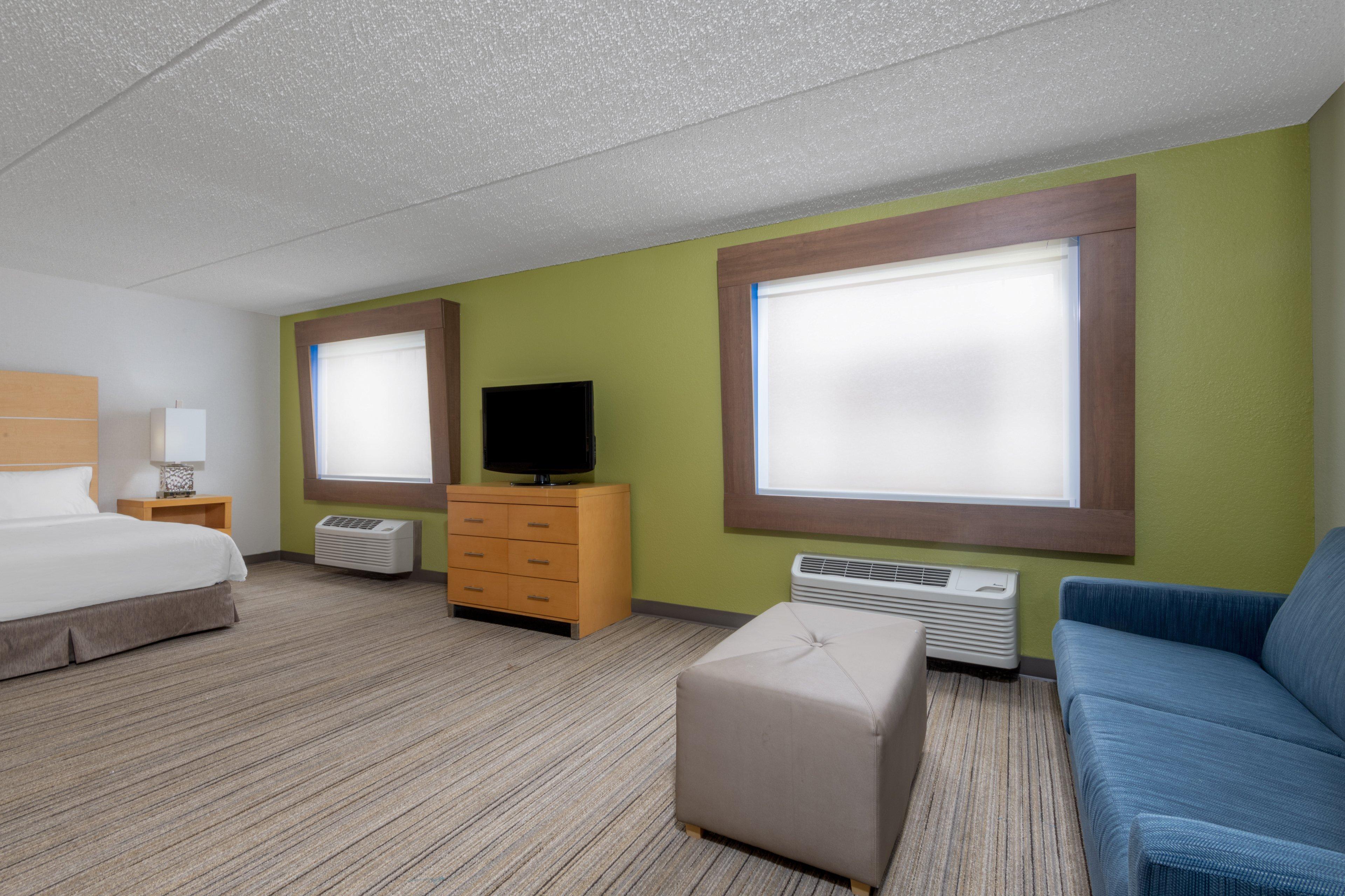 Express & Wheat Ridge-denver West By Ihg 3*
