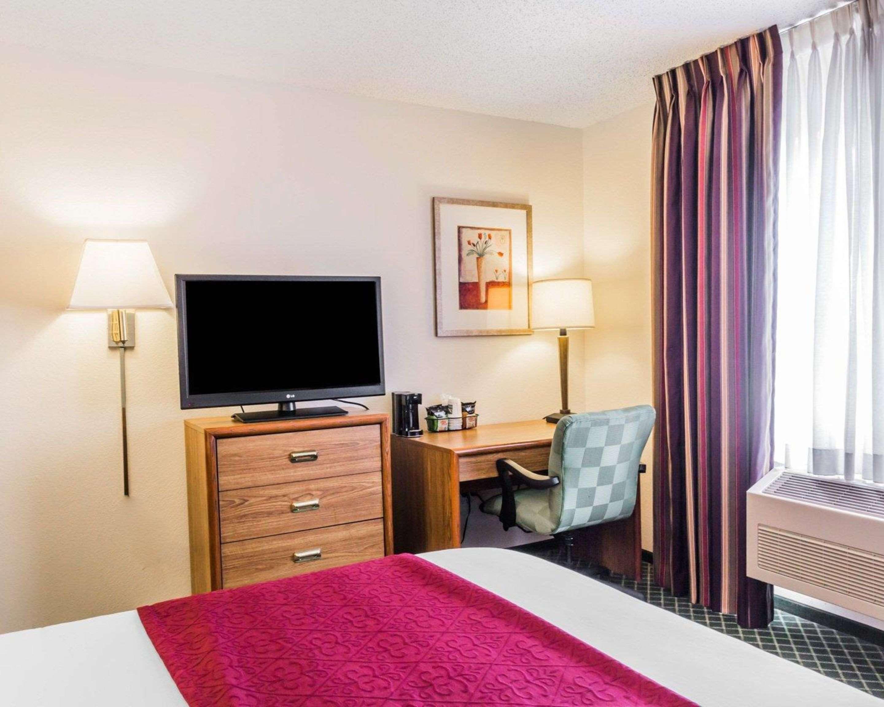 Quality & Golden - Denver West Hotel Lakewood