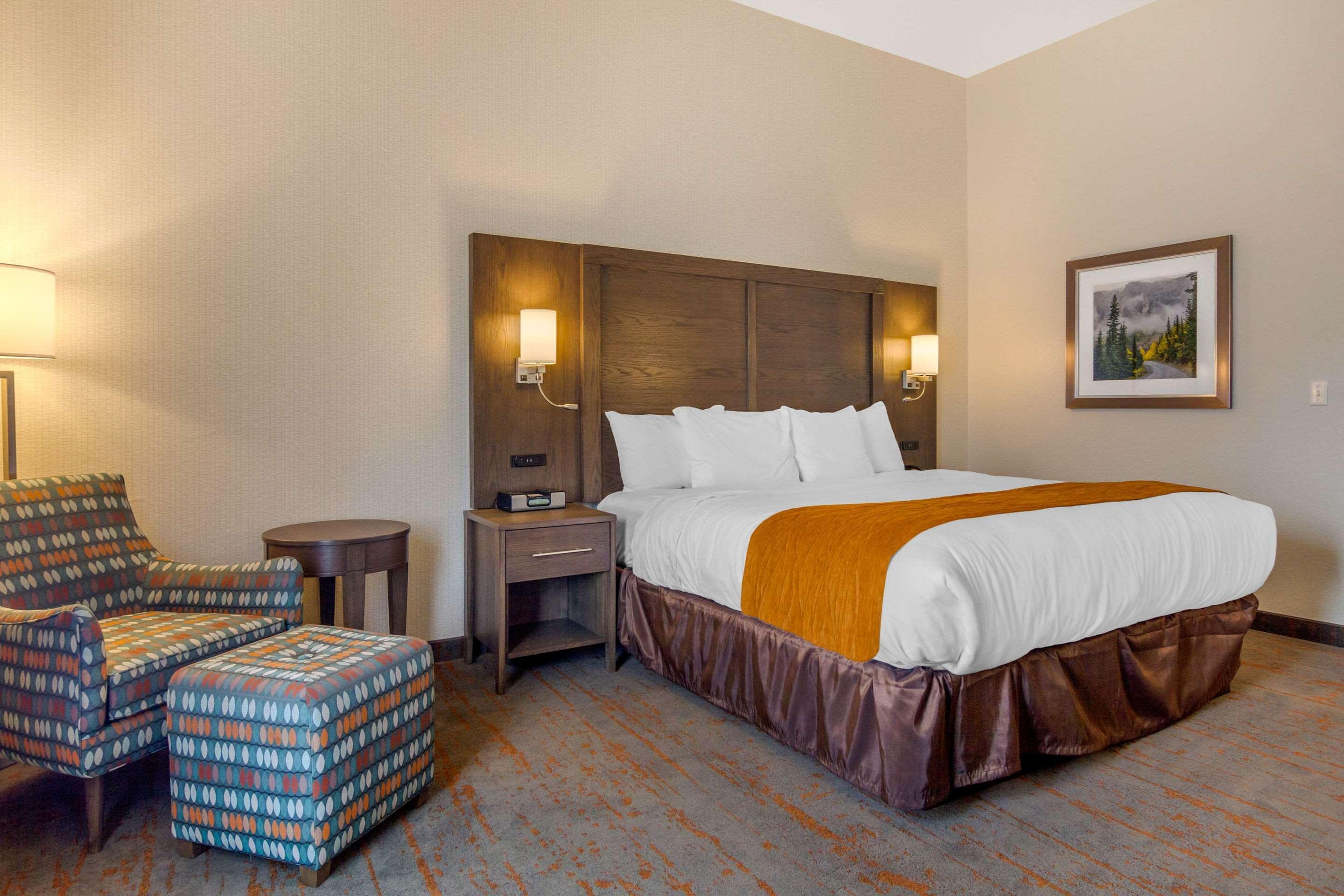 Comfort & Denver Ne Medical Center Brighton
