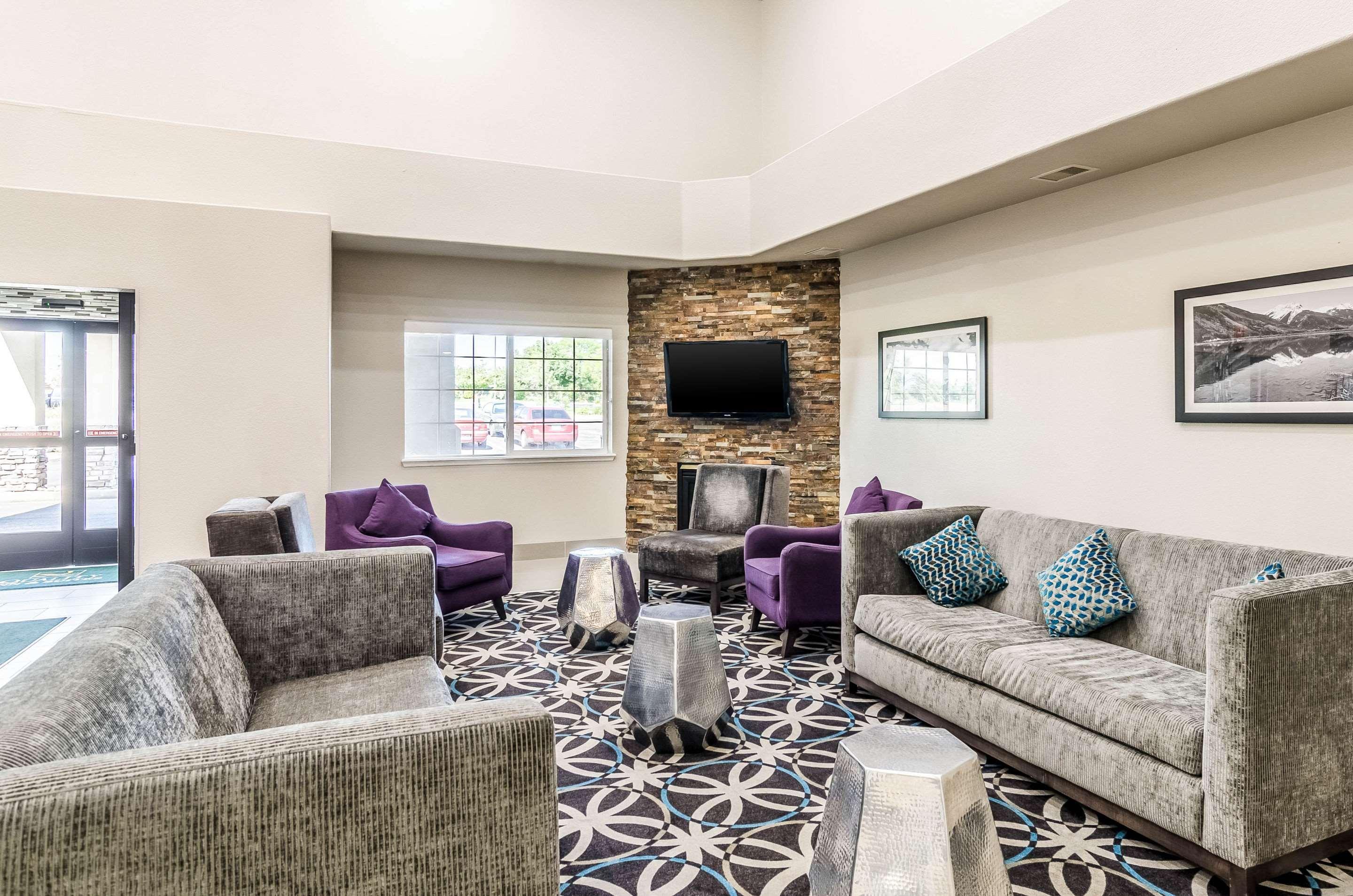 Quality & - Broomfield Hotel