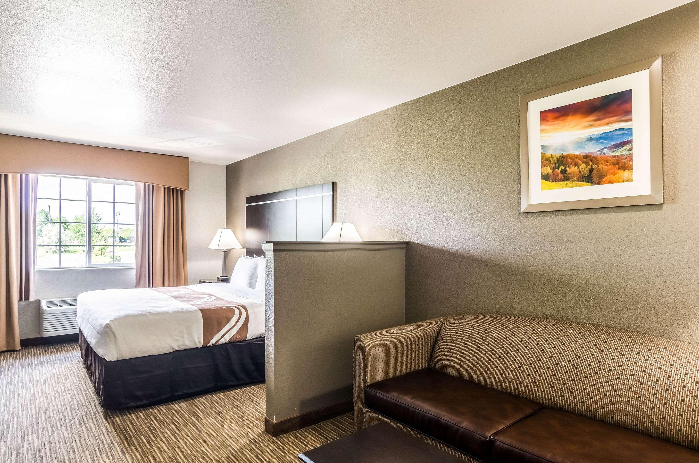 Quality & - Broomfield Hotel 3*